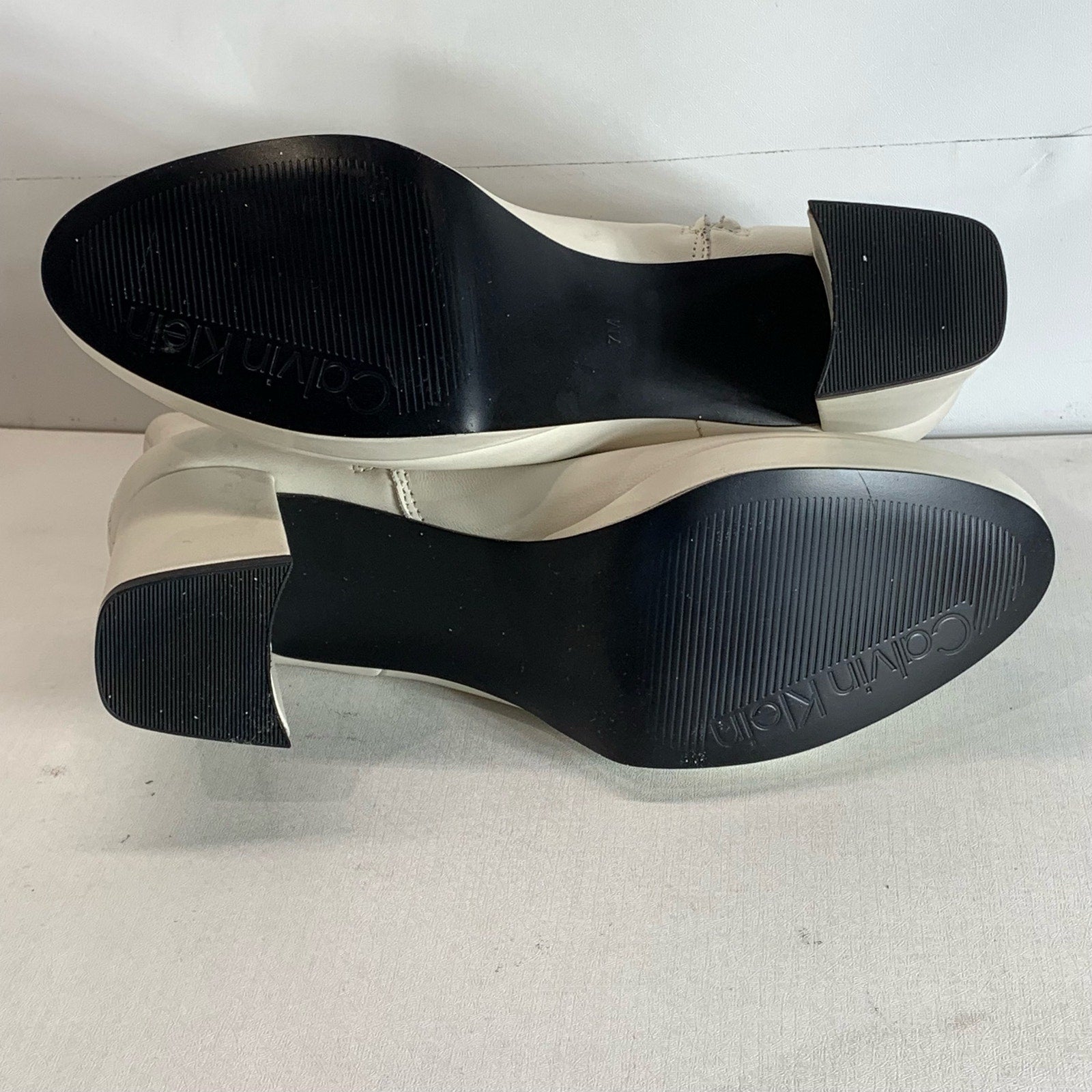 CALVIN KLEIN Women's Ivory Leather Uda Platform Block-Heel Dress Booties SZ 7