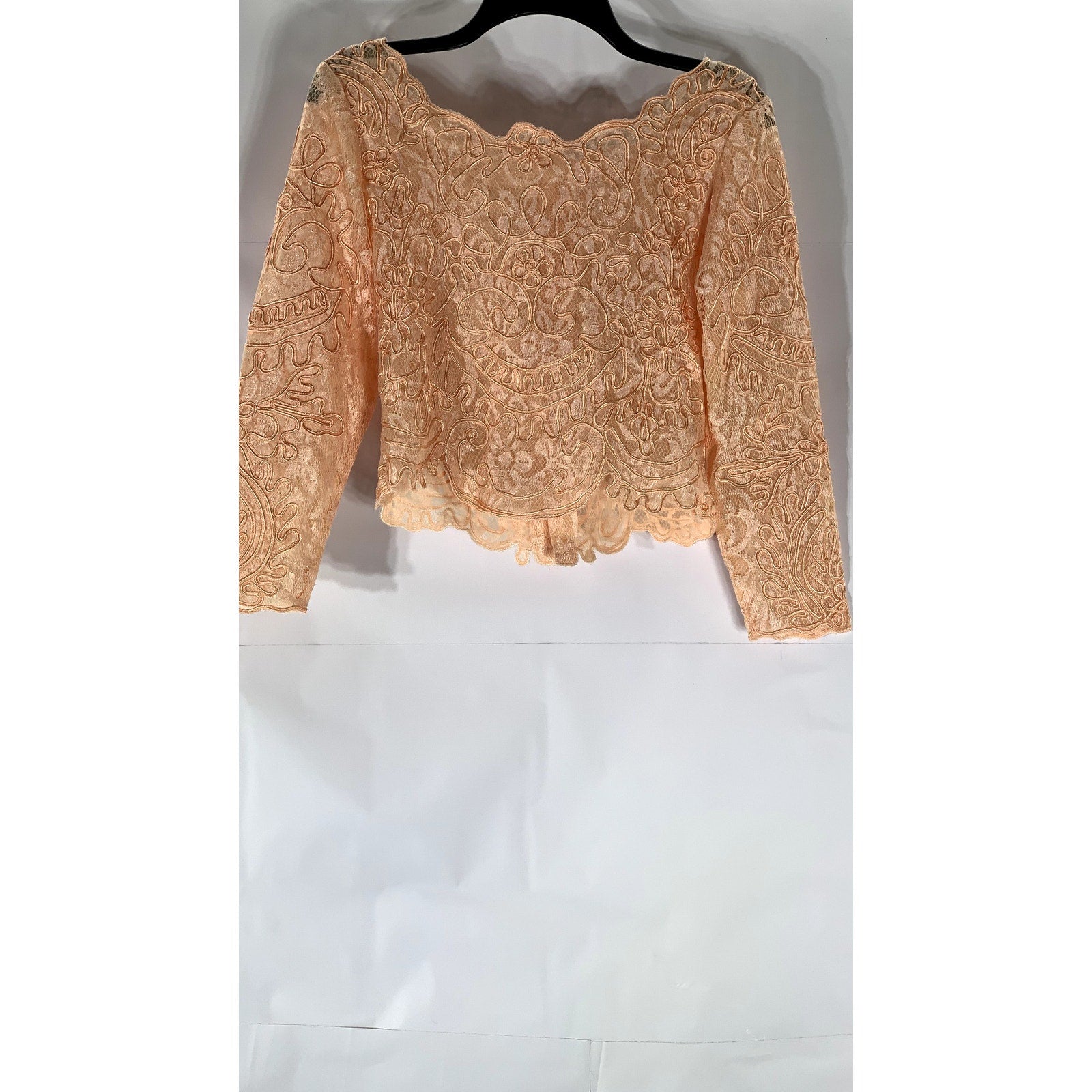 UNBRANDED Women's Pink Embroidered Lace Button-Up Long Sleeve Top SZ S