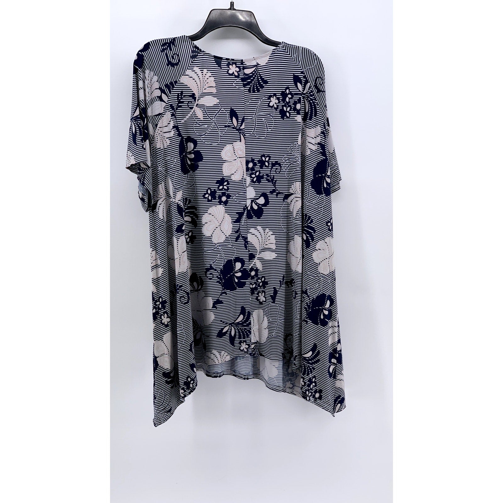 AVENUE Women's Plus Navy Floral Striped Scoop-Neck Short Sleeve Top SZ 26/28