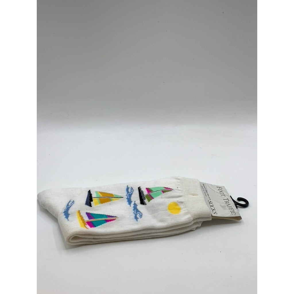 FOOT TRAFFIC Women's White Multi Sail Print Crew Socks SZ 4-10
