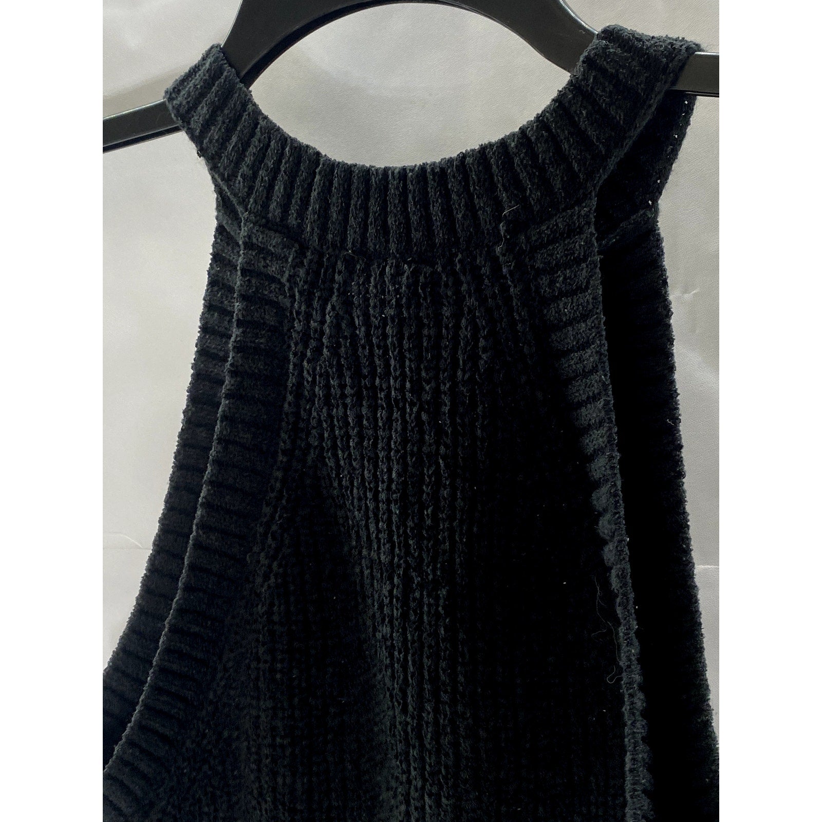 DIVIDED By H&M Women's Black Chunky Knit Halter Crop Top SZ L