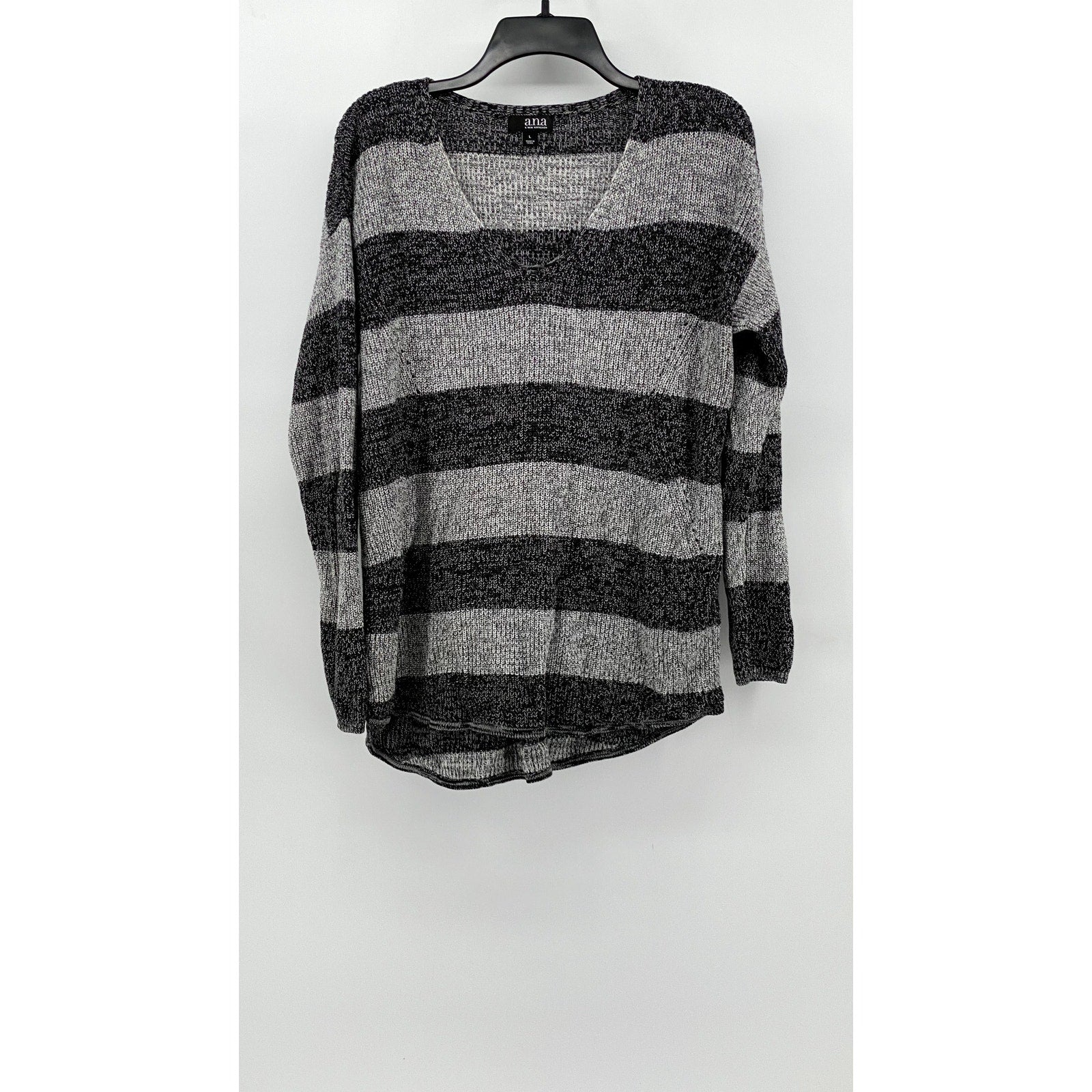 A.N.A A NEW APPROACH Women's Gray Striped Knit Long Sleeve Sweater SZ L