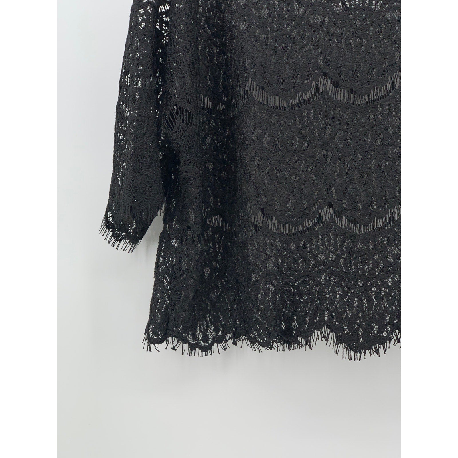 BURU & JUDY Women's Black Lace Scoop-Neck Short Sleeve Relaxed Fit Top SZ M