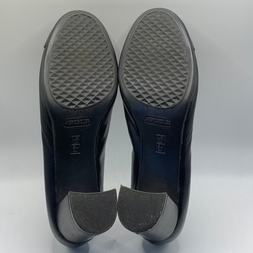 AEROSOLES Women's Black Leather Foxy Lady Round-Toe Slip-On Pumps SZ 10.5