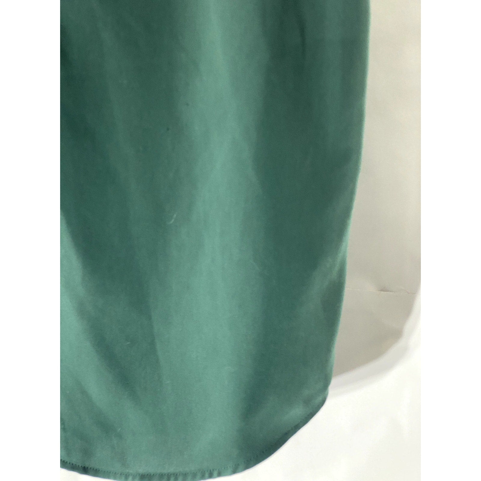 H&M Women's Dark Green V-Neck Sleeveless Lightweight Relaxed Fit Top SZ 6
