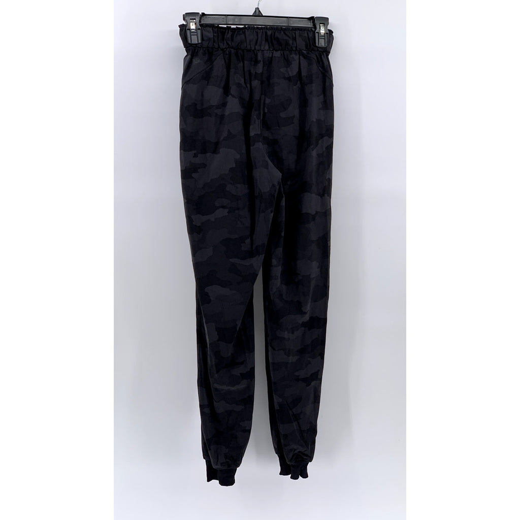 LULULEMON Women's Black Camo Pull-On Active Jogger Pants SZ 2