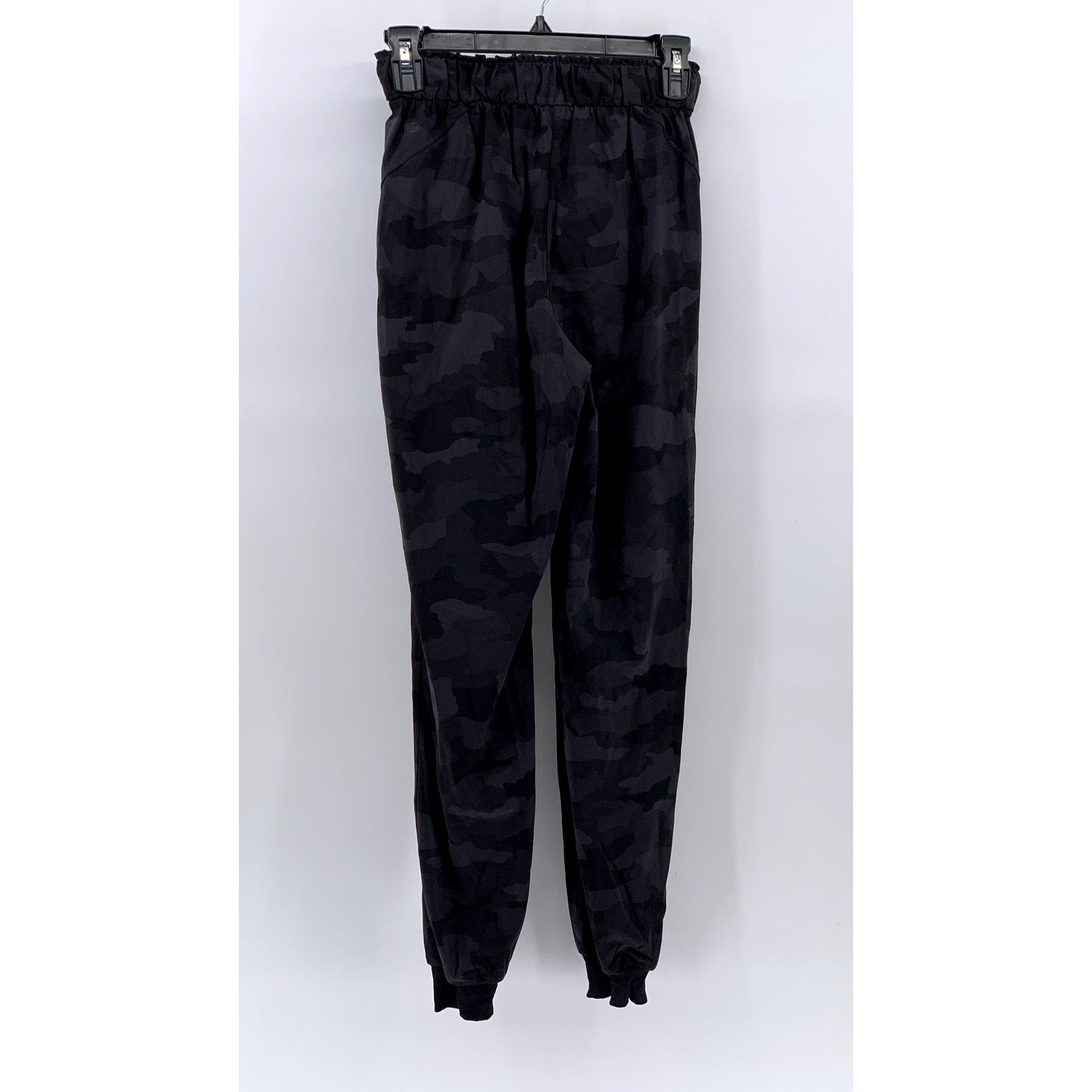 LULULEMON Women's Black Camo Pull-On Active Jogger Pants SZ 2
