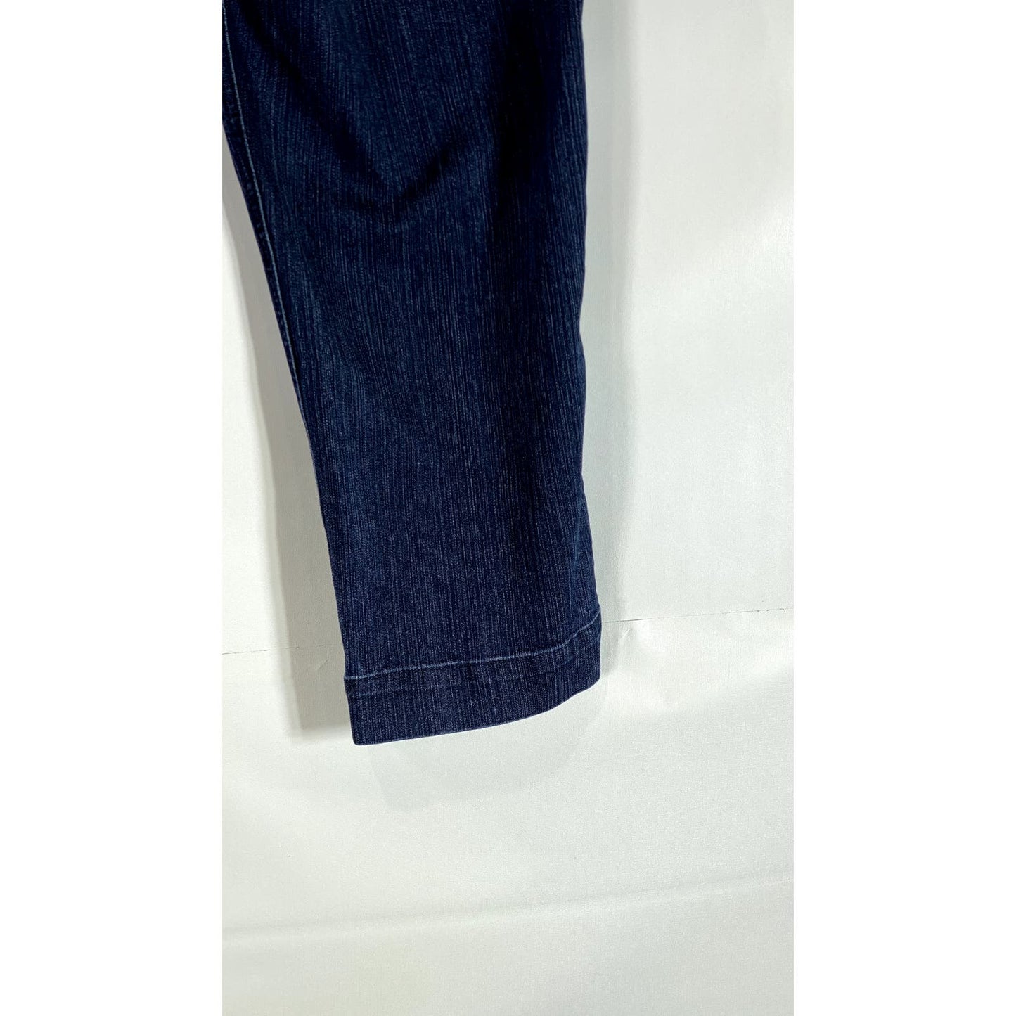 SOFT SURROUNDINGS Women's Petite Denim Mid-Rise Pull-On Capri Jeans SZ P/S