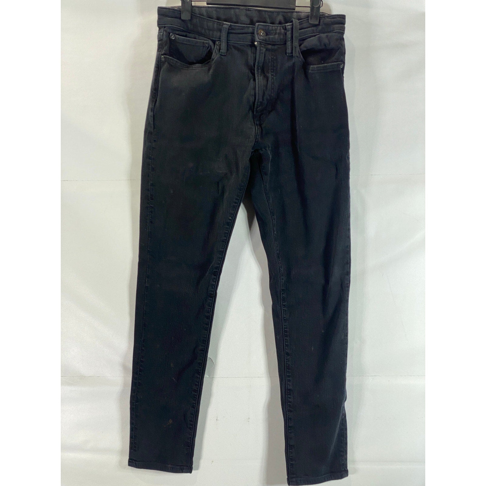 UNIQLO Men's Black Solid Slim-Fit Tapered Leg Mid-Rise Five-Pocket Ezy Jean SZ M
