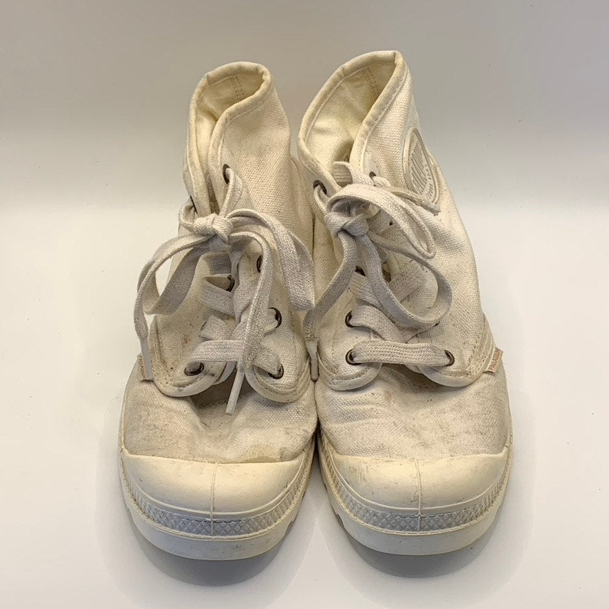PALLADIUM Women's White Pampa Hi Lug-Sole Lace-Up Boot SZ 7