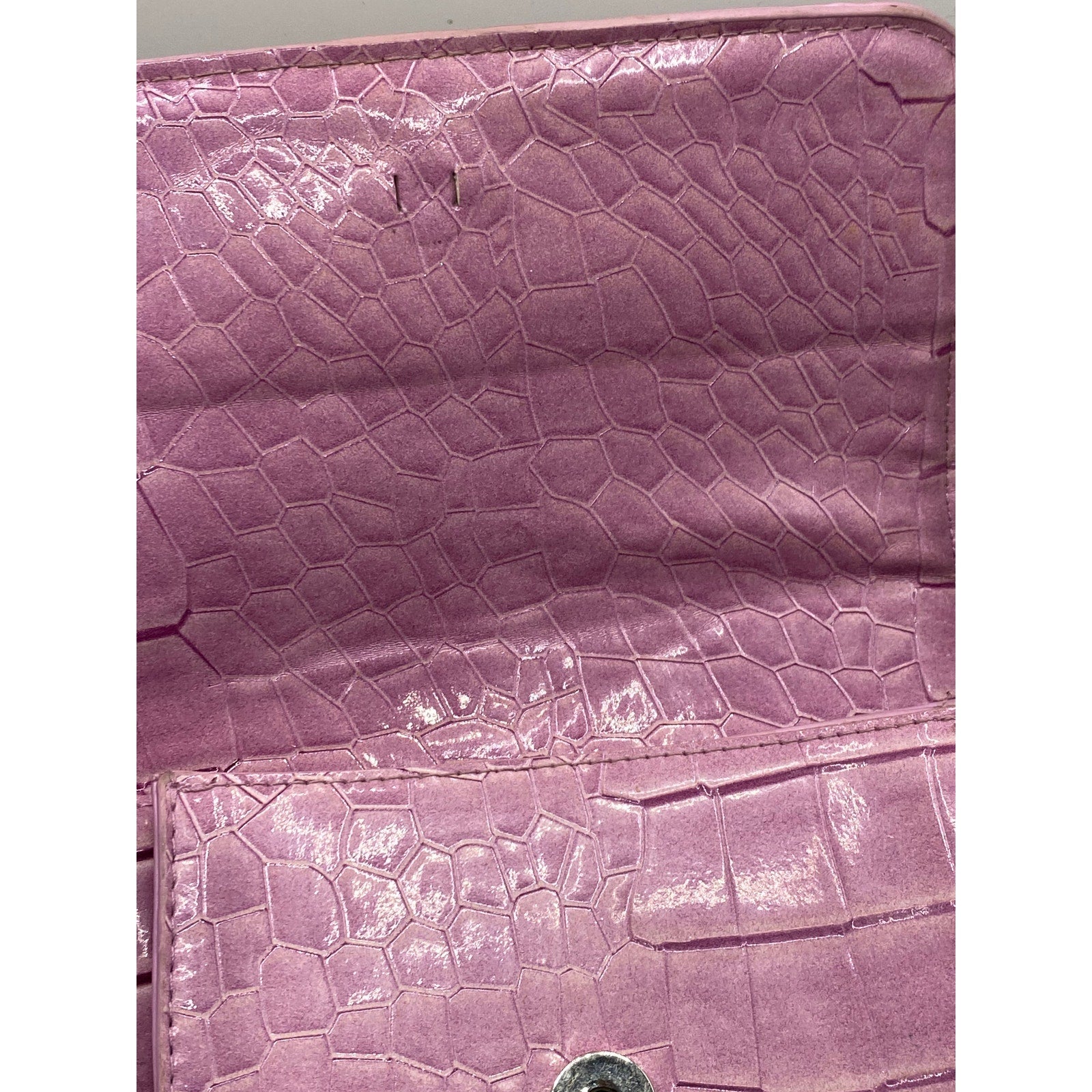 HVISK Women's Pastel Purple Faux-Leather Cayman Pocket Crossbody Purse