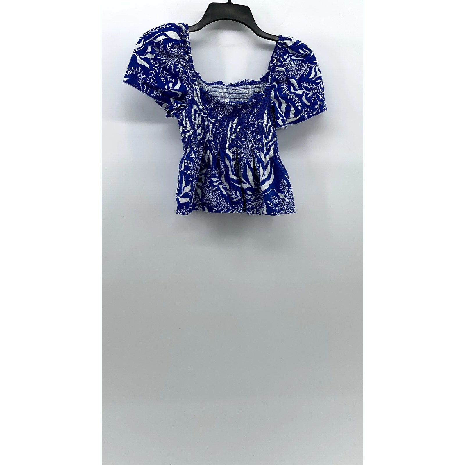 UNBRANDED Women's Dark Blue Printed Smocked Puff Short Sleeve Top SZ S