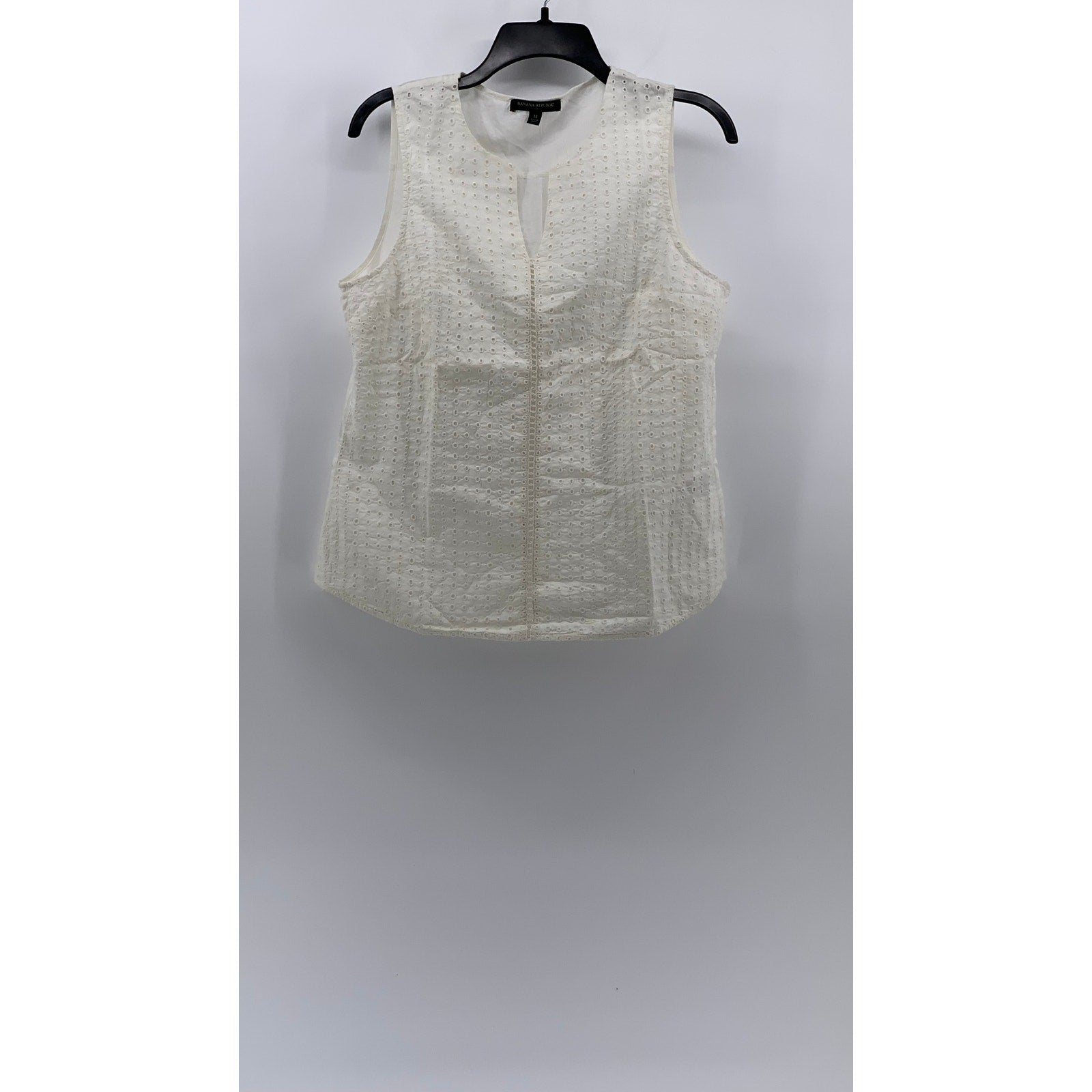 BANANA REPUBLIC Women’s Off-White Split-Neck Sleeveless Eyelet Pullover Top SZ M