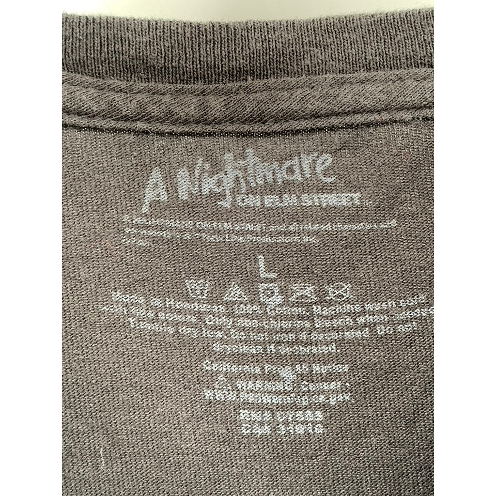 A NIGHTMARE ON ELM STREET Men's Black Vintage Freddy x Jason Graphic T-Shirt SZL