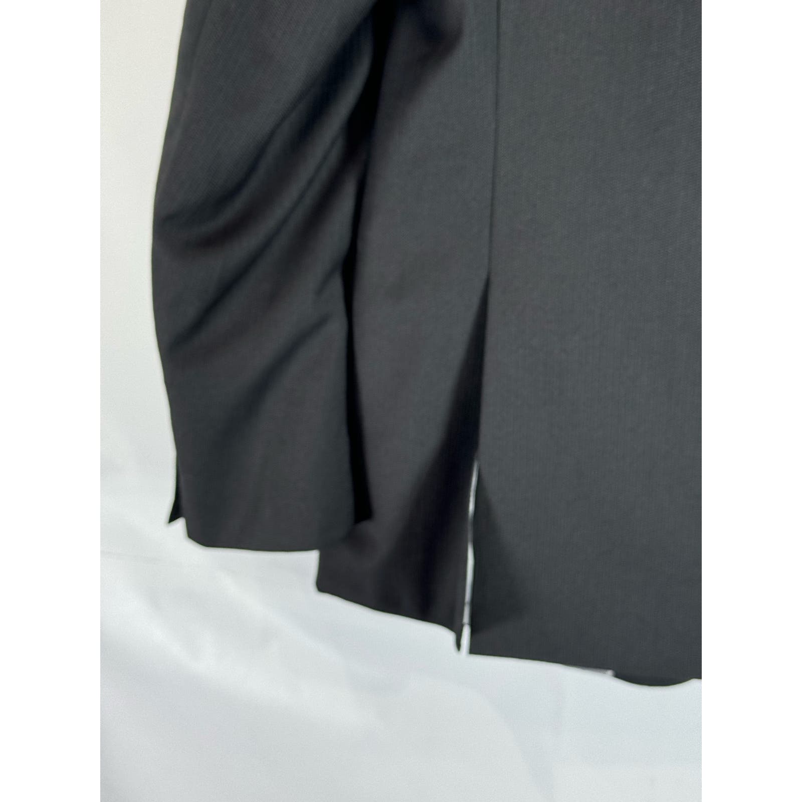 CARAVELLI Men's Black Extra Slim Single Breast Two-Button Blazer SZ 42