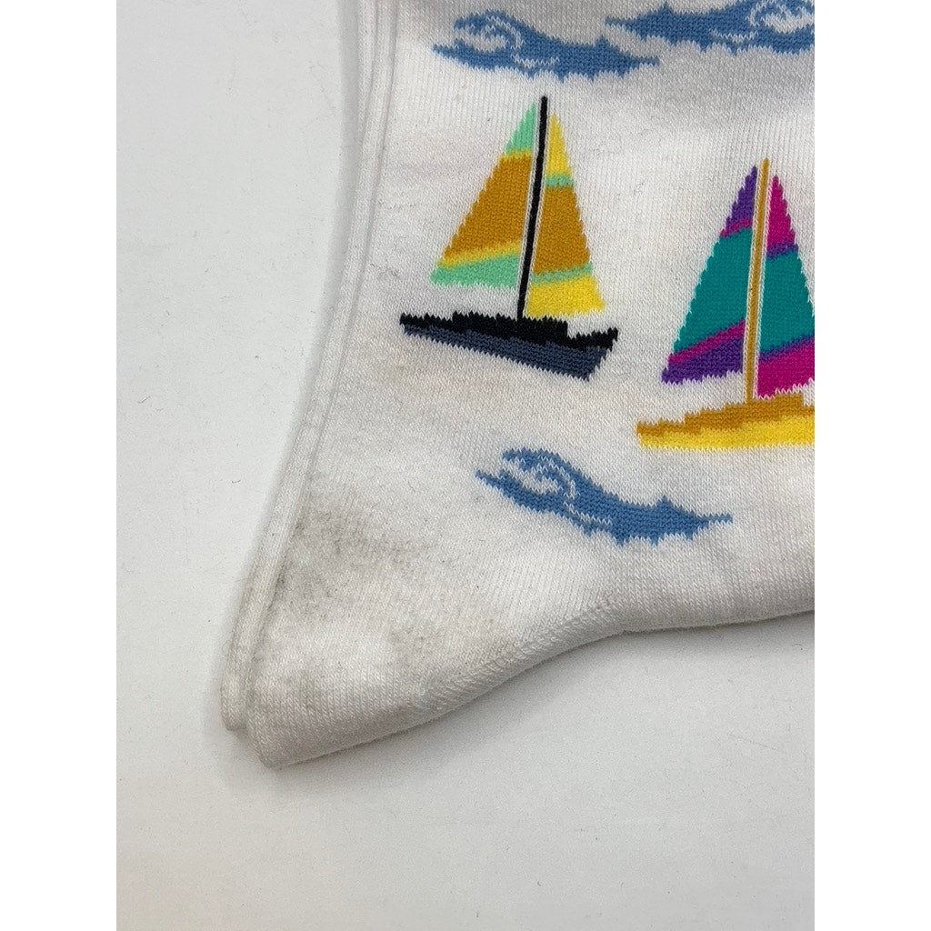 FOOT TRAFFIC Women's White Multi Sail Print Crew Socks SZ 4-10