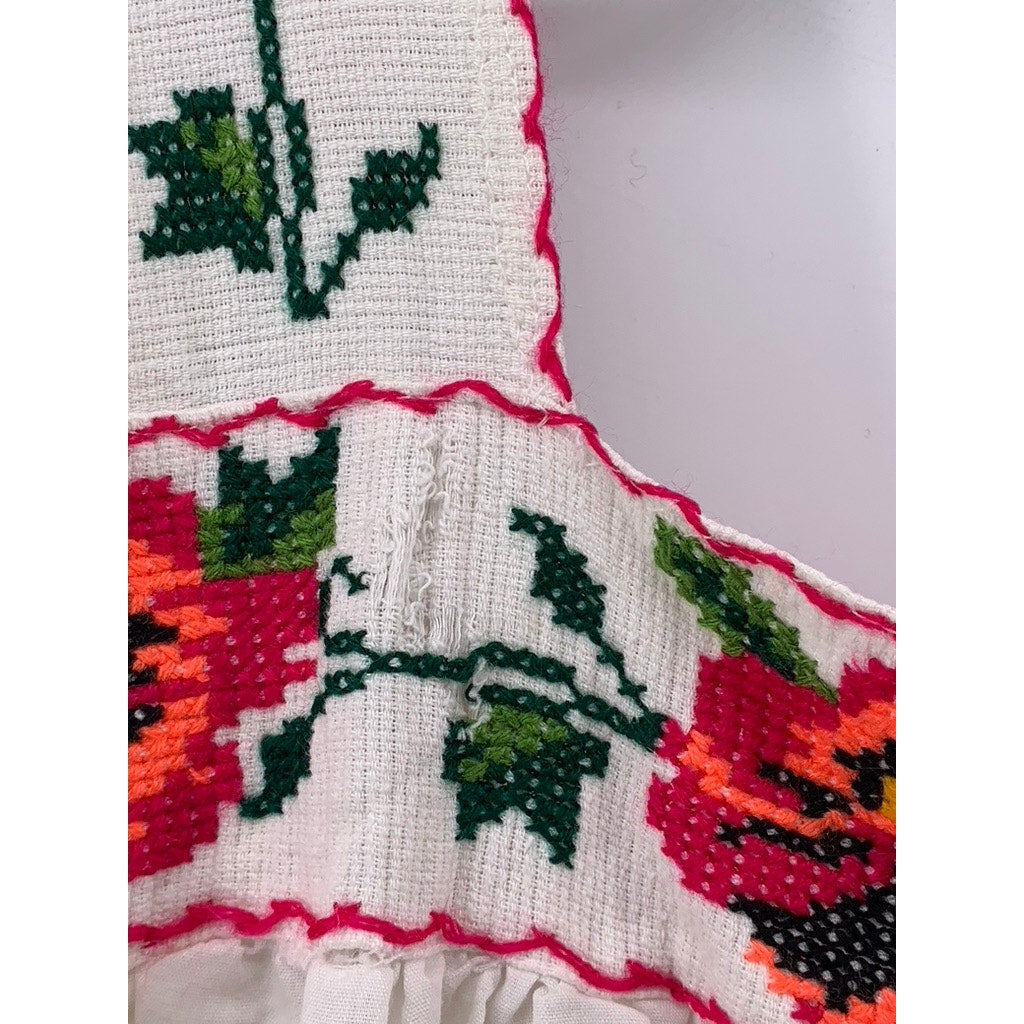 UNBRANDE Women's White-Multi Embroidered Traditional Short Sleeve Blouse SZ L