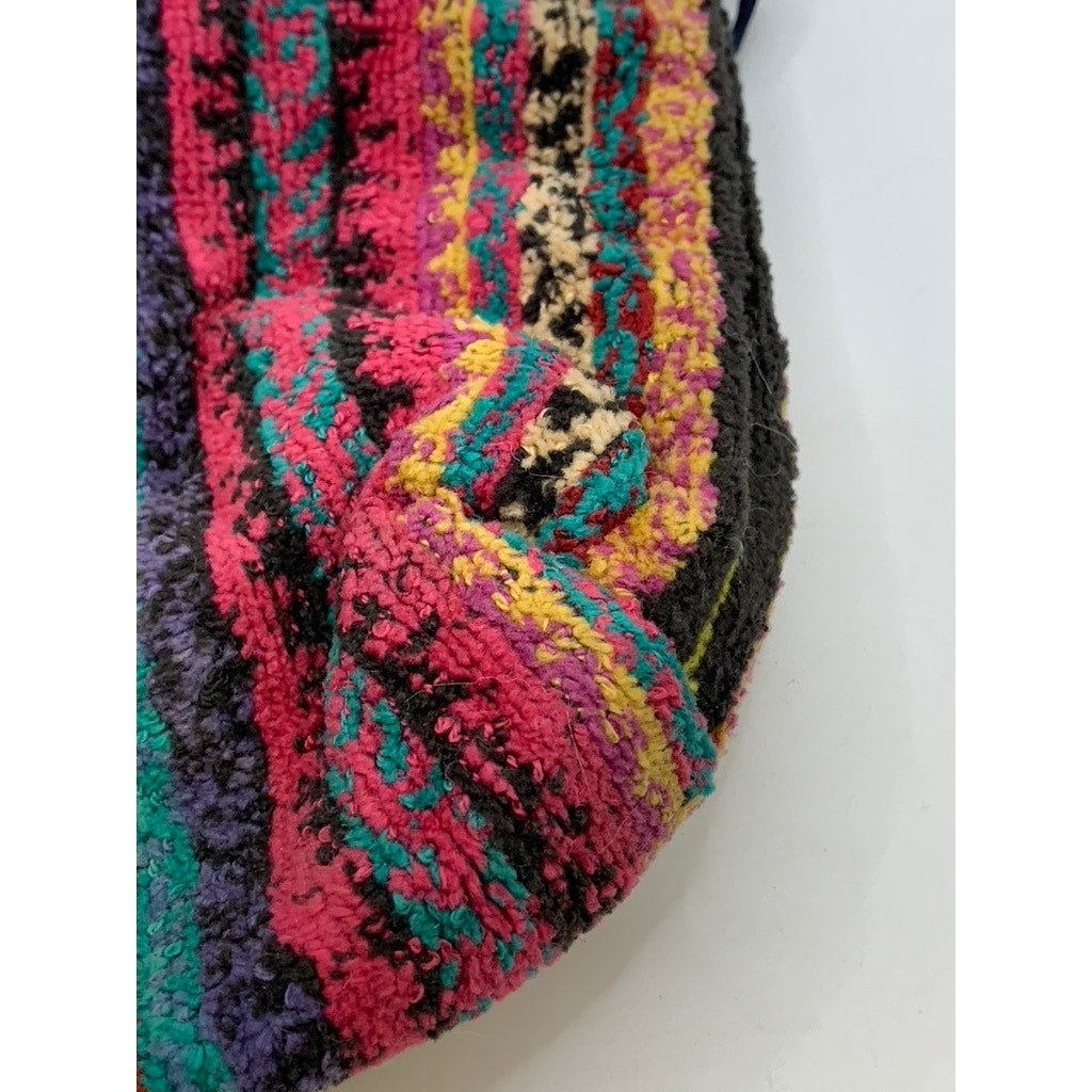 UNBRANDED Women's Multicolor Knit Wrist Bag