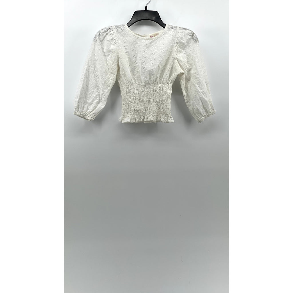 SO Women's White Floral Eyelet Smocked Crewneck Long Sleeve Cropped Top SZ XS