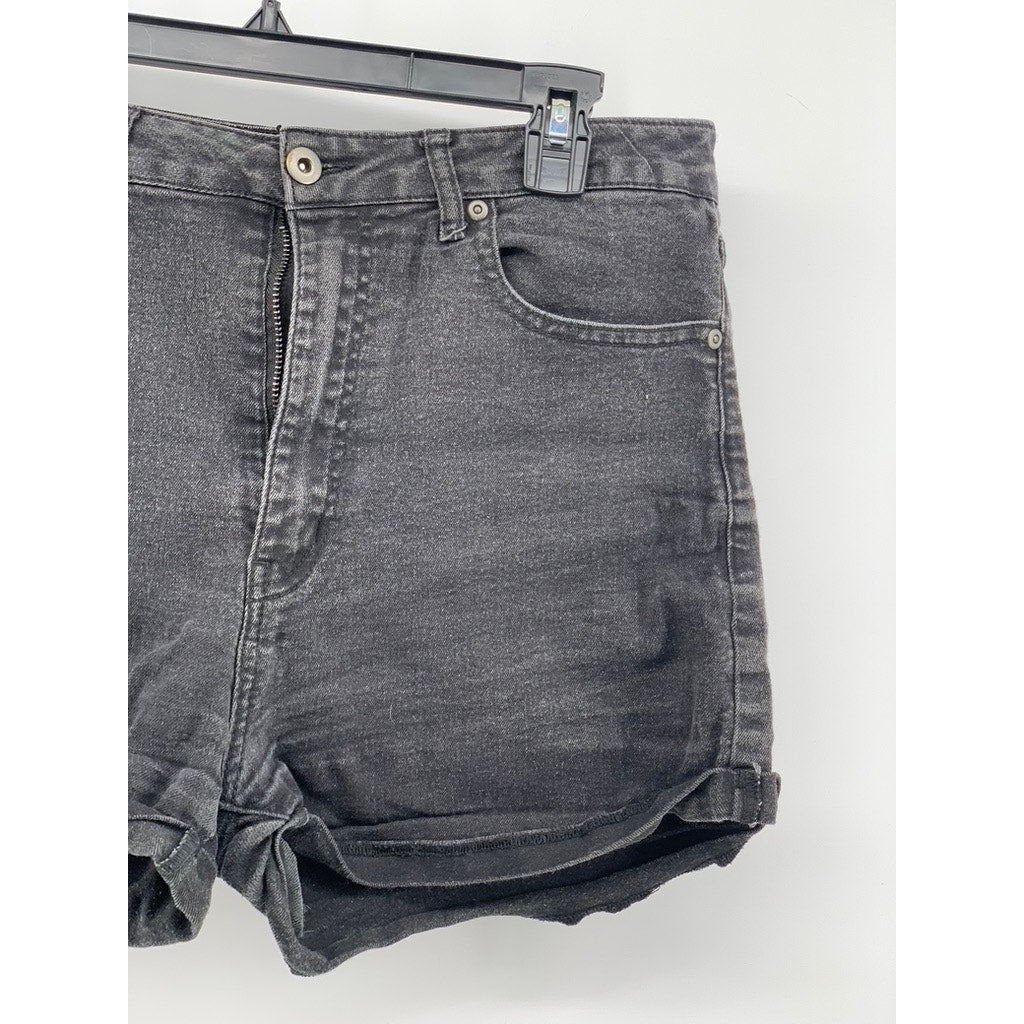 FOREVER 21 Women's Washed Black Denim Regular-Fit Five Pocket Shorts SZ 30