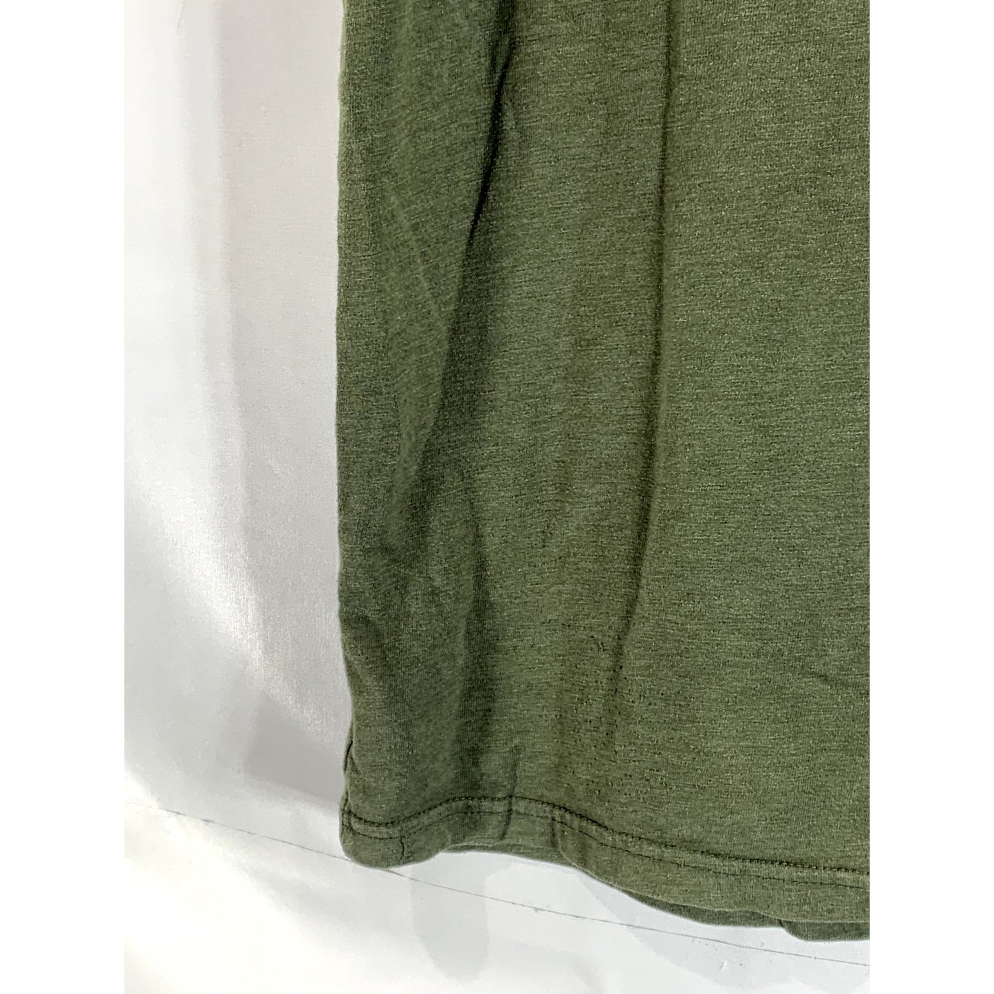 AMERICAN EAGLE OUTFITTERS Men's Green Crewneck Short Sleeve T-Shirt SZ M