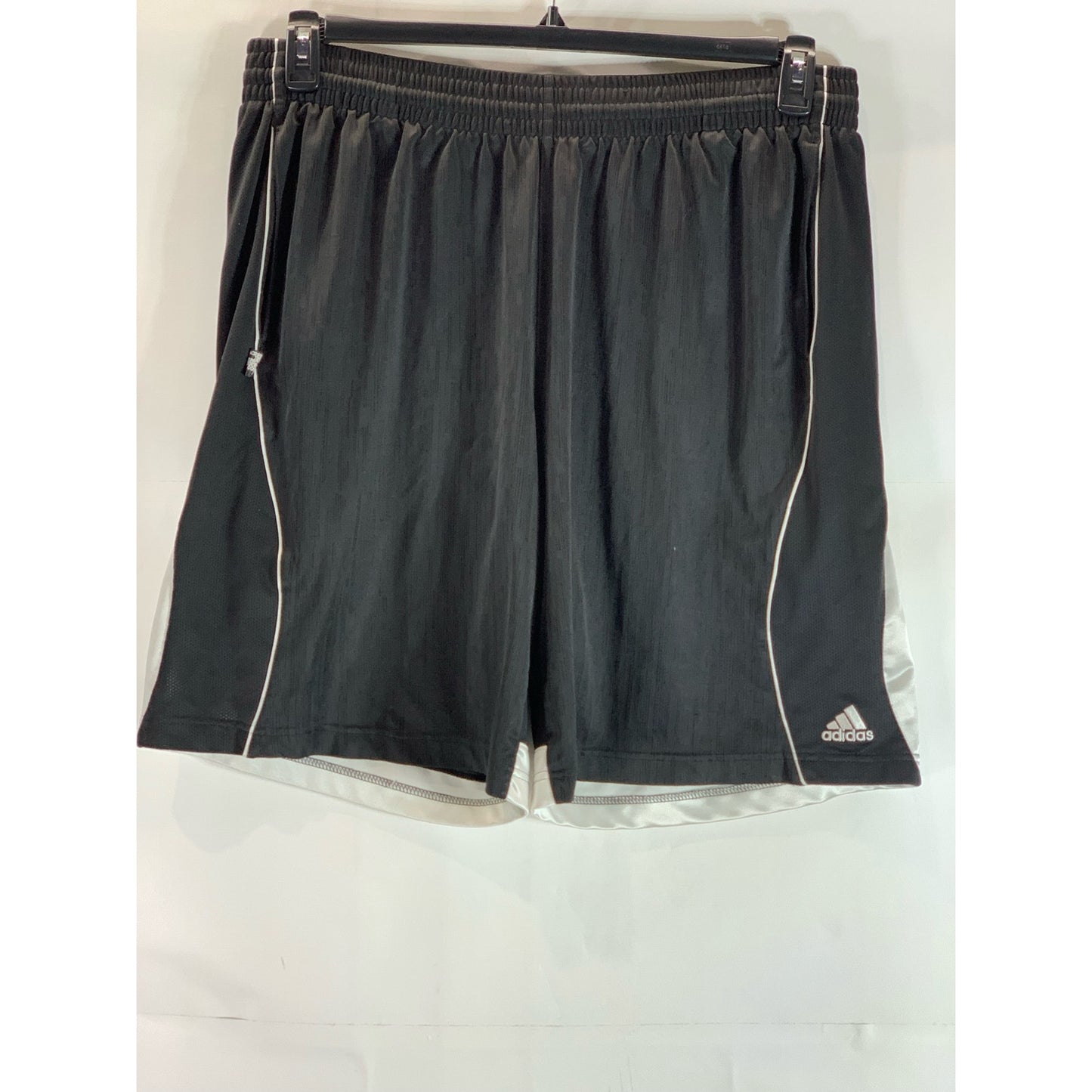 ADIDAS Men's Black/White Regular-Fit Elastic Pull-On Basketball Shorts SZ XL