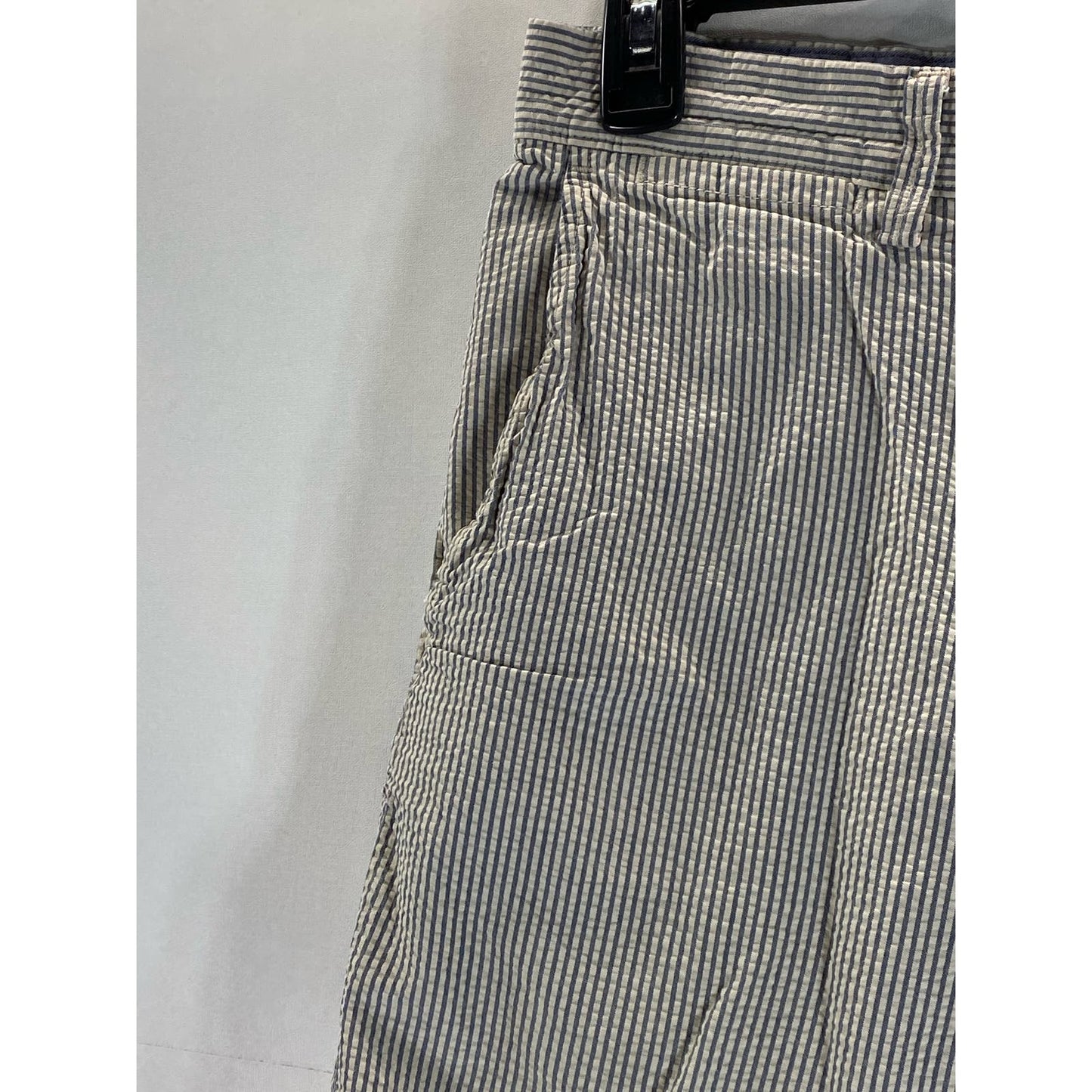 J.CREW CLUB Men's Gray Seersucker Regular-Fit 11" Chino Shorts SZ 35