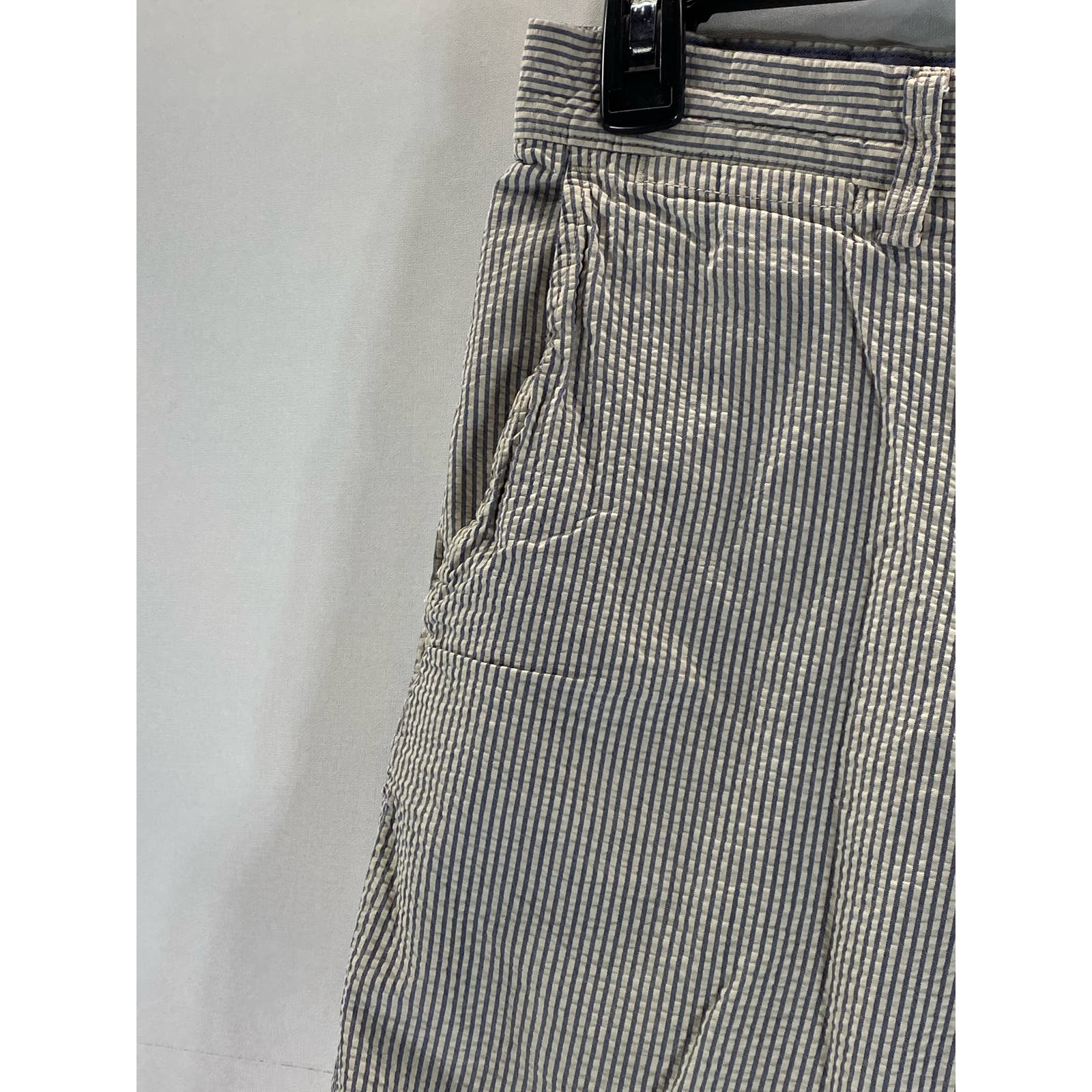 J.CREW CLUB Men's Gray Seersucker Regular-Fit 11" Chino Shorts SZ 35