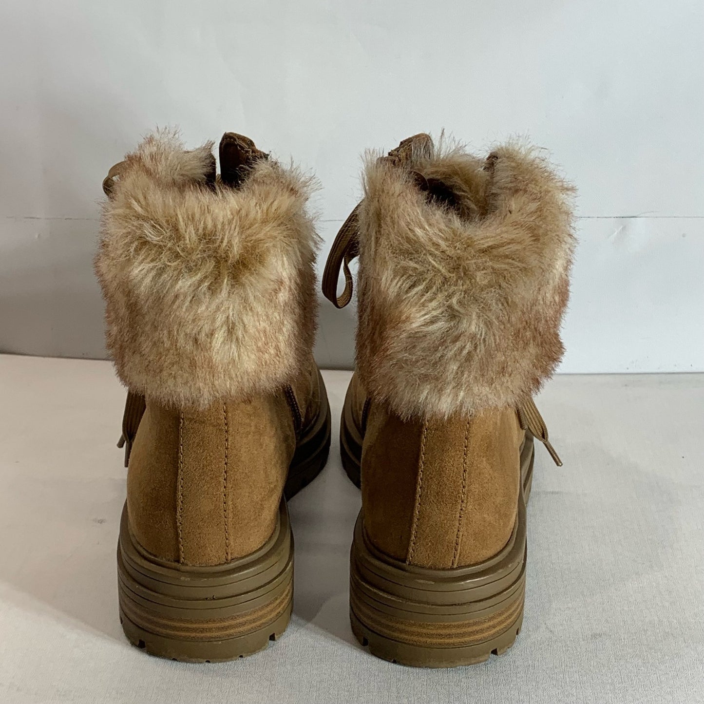 SUN+STONE Women's Tan Orlaa Faux-Fur Cold Weather Lug Sole Boots SZ 8