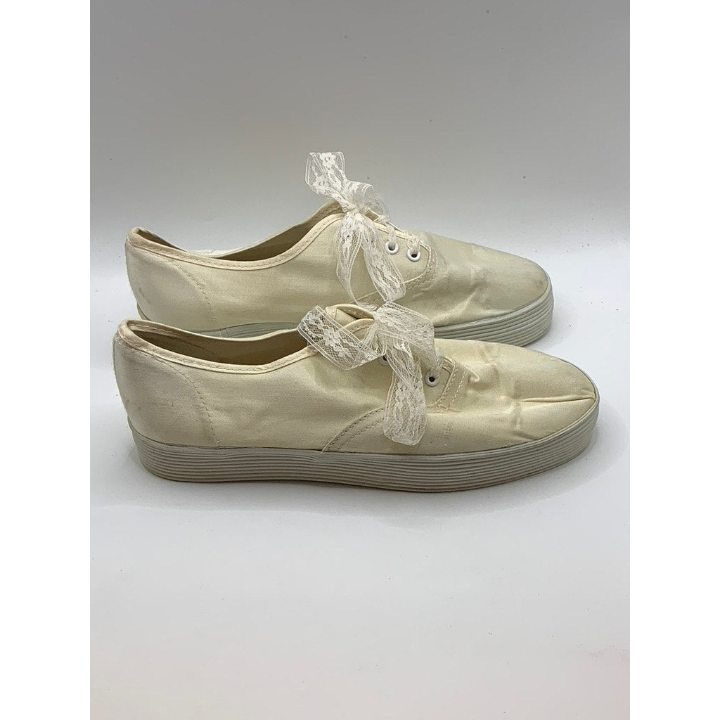 NINE WEST Women's Cream Satin Like Lace Sneakers SZ 8