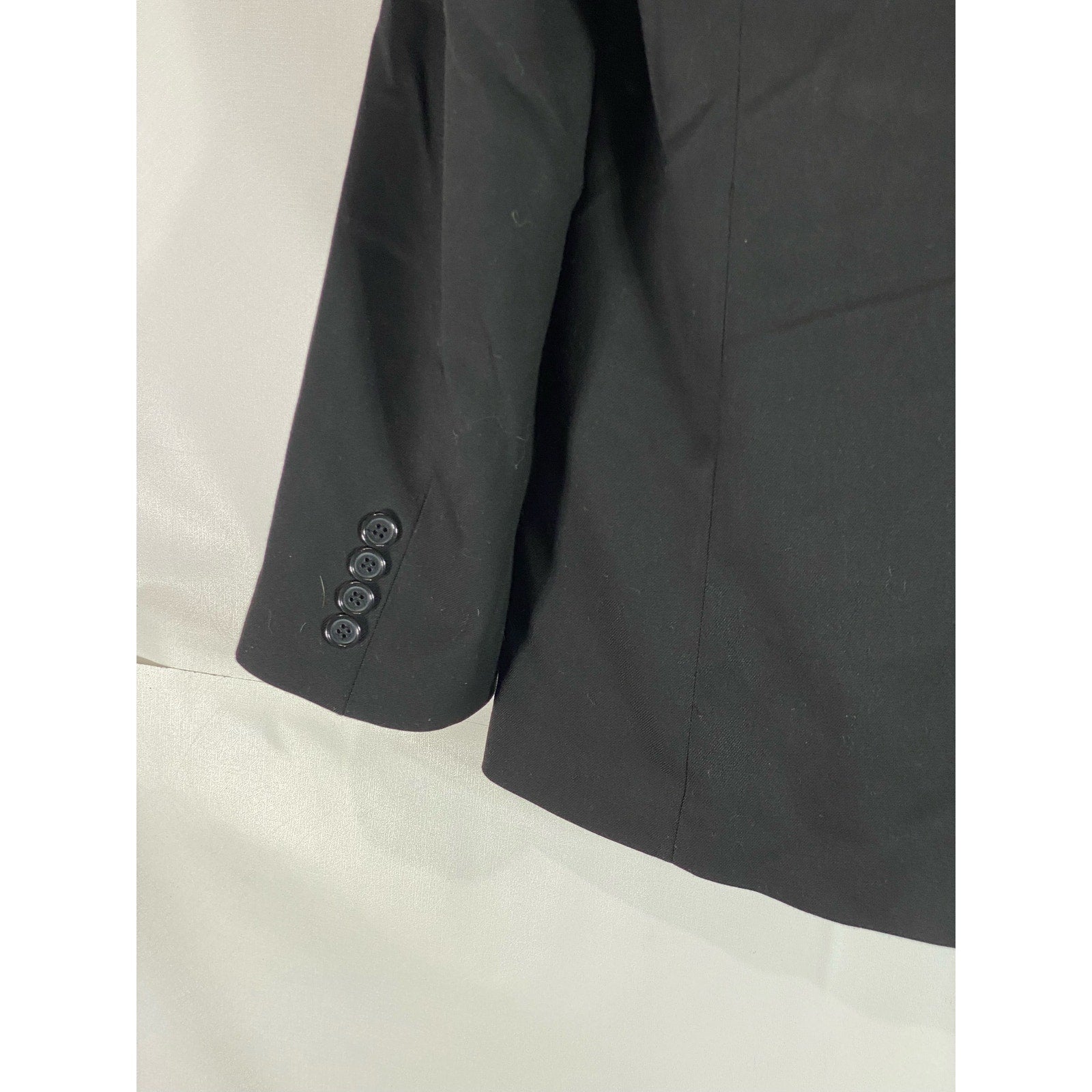 TIFFANY & CO Wardrobe Men's Solid Black Two-Button Blazer SZ 42R