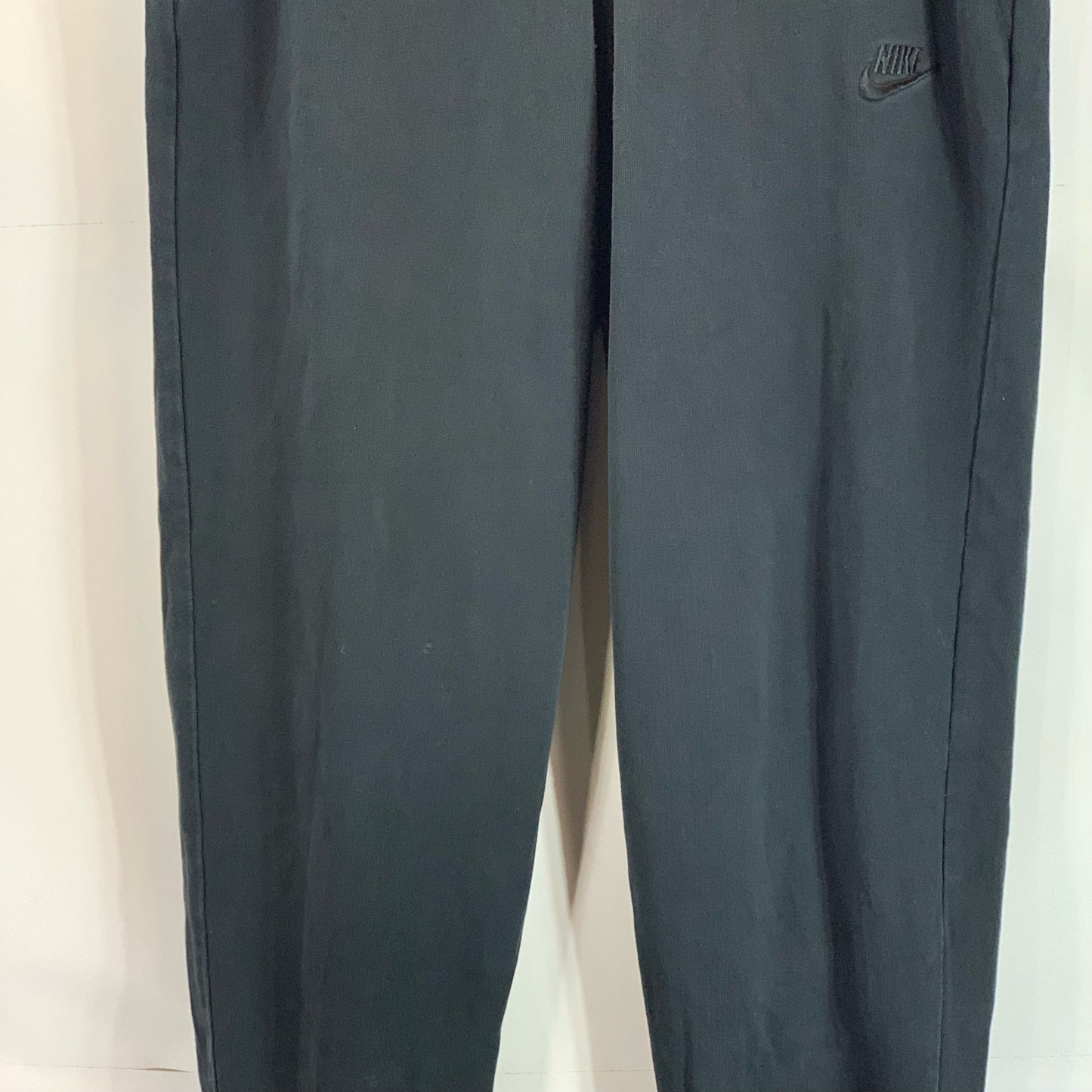 NIKE Women's Black Solid Drawstring Regular-Fit Pll-On Jogger Pants SZ S