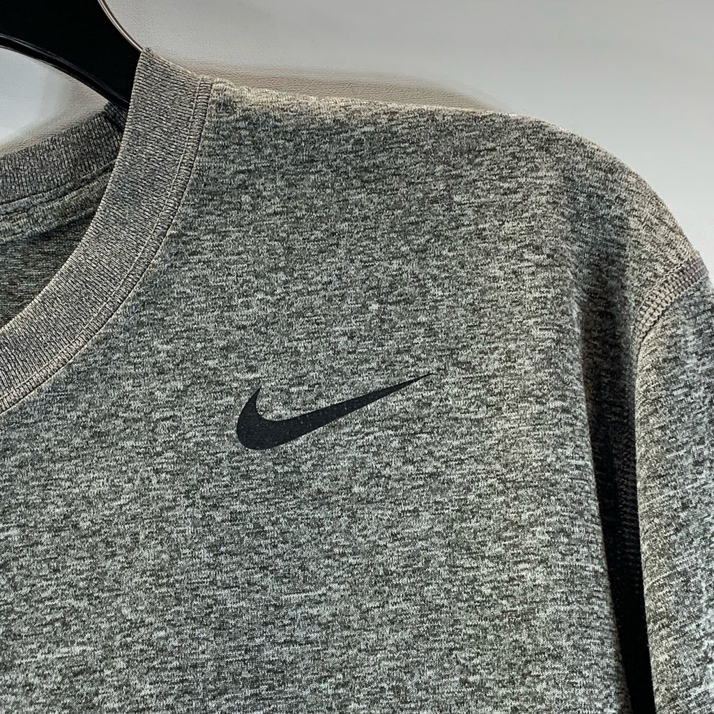 NIKE Men's Gray Swoosh logo Crewneck Dri-Fit Long Sleeve T-Shirt SZ L