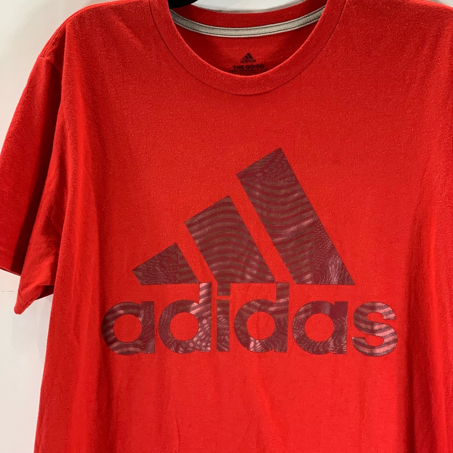 ADIDAS Men's Red The-Go-To Performance Crewneck Short Sleeve T-Shirt SZ M