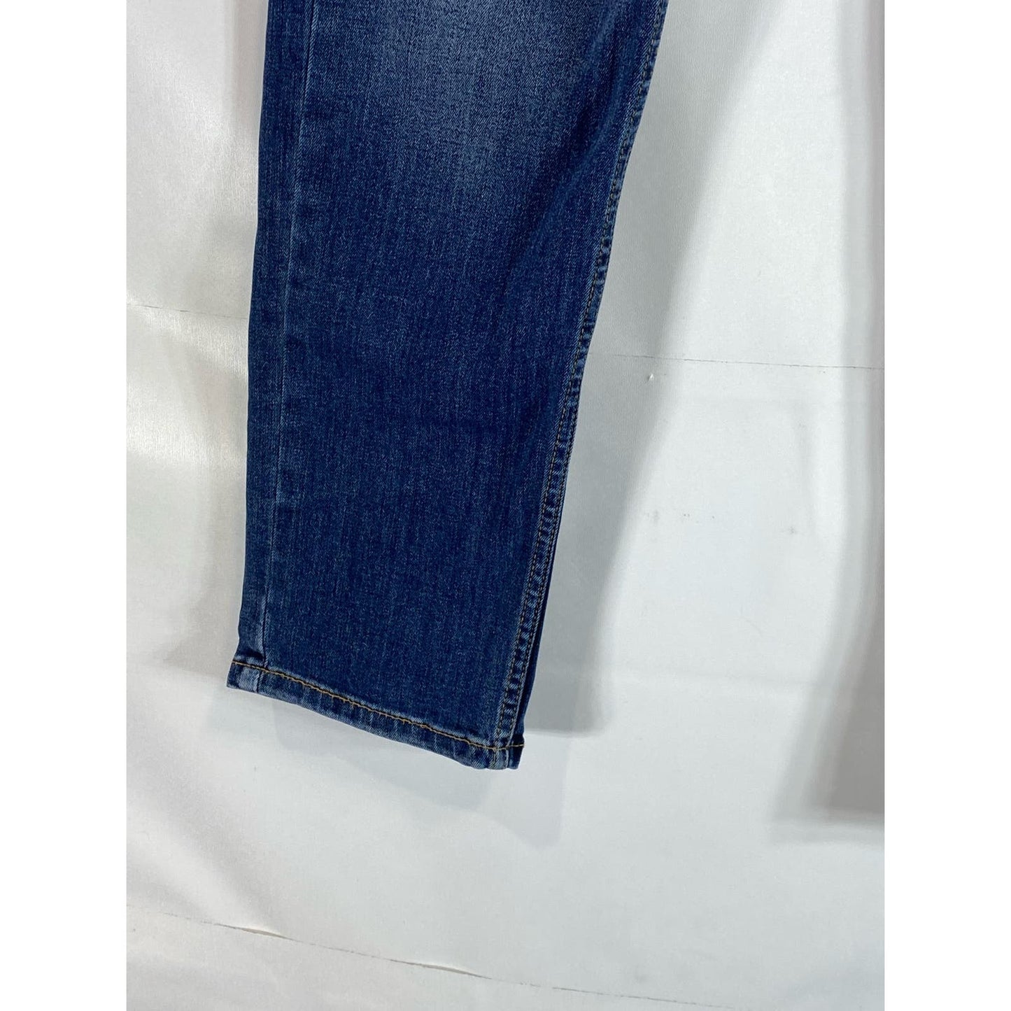 LEVI'S Men's Medium Blue 511 Slim-Fit Five-Pocket Denim Jean SZ 34X30