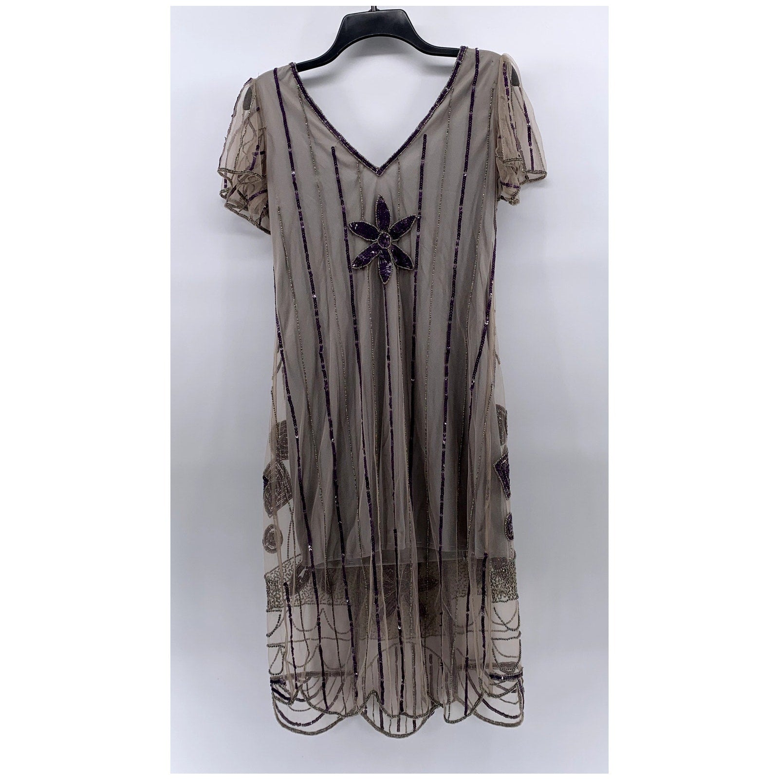 GATSBYLADY LONDON Women's Gray-Purple Beaded V-Neck Short Sleeve Dress SZ 6