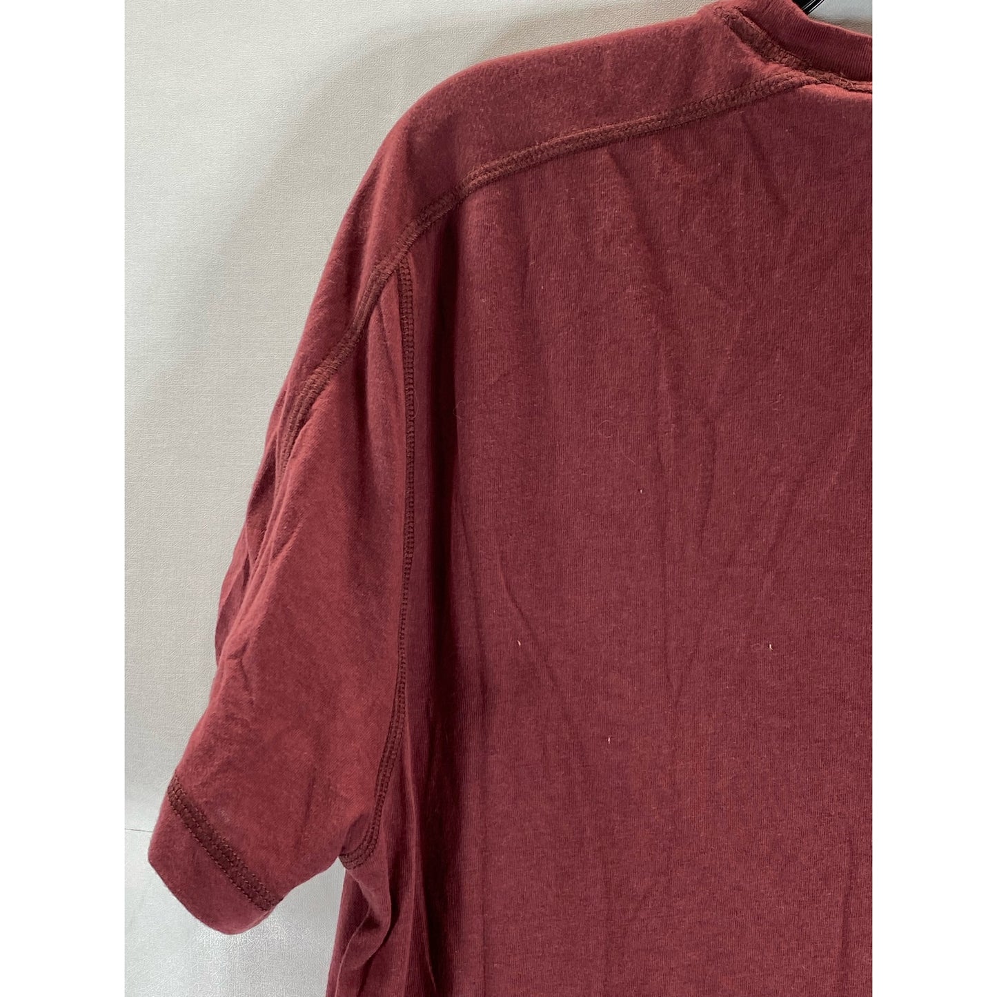 EDDIE BAUER Men's Burgundy Crewneck Regular-Fit Short Sleeve T-Shirt SZ M