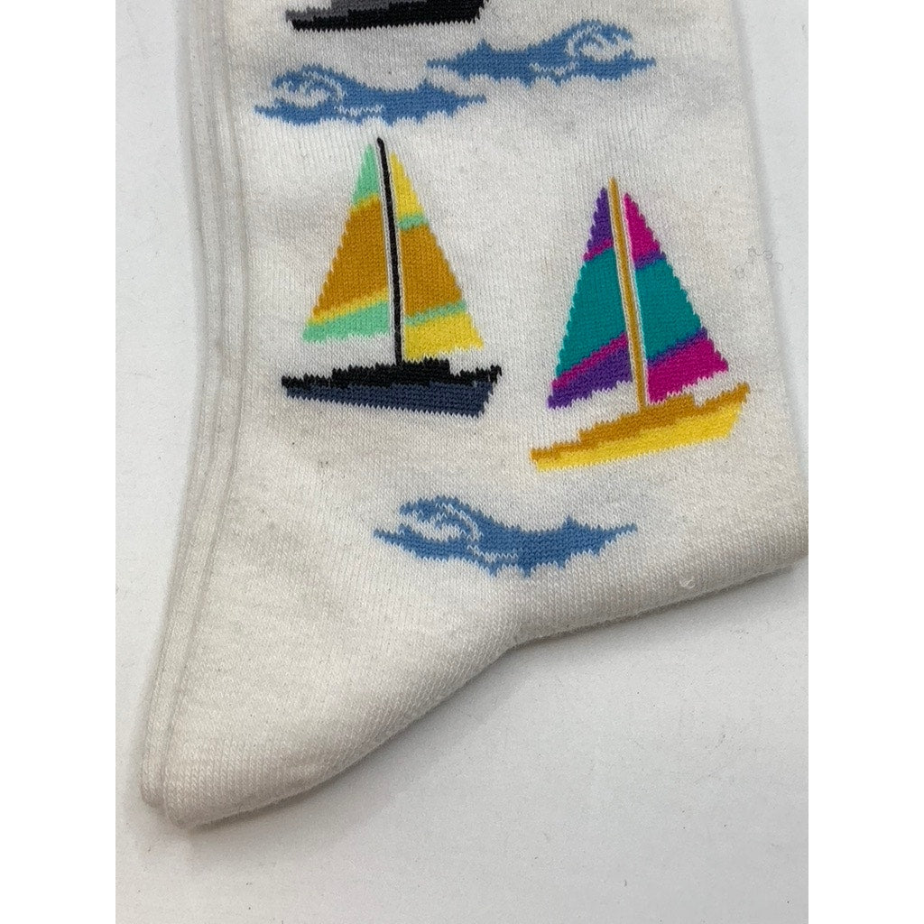 FOOT TRAFFIC Women's White Multi Sail Print Crew Socks SZ 4-10