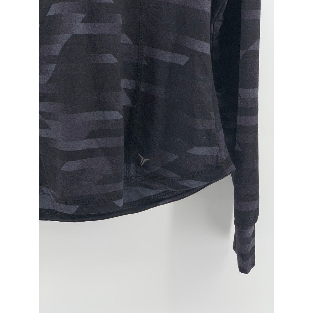 ACTIVE BY OLD NAVY Women's Gray-Black Camo Quarter Zip Semi-Fitted Shirt SZ L