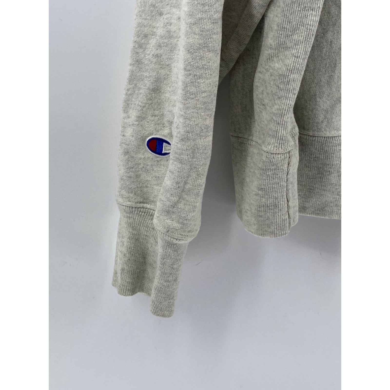 CHAMPION Men's Light Heather Gray Casual Crewneck Long Sleeve Sweatshirt SZ L