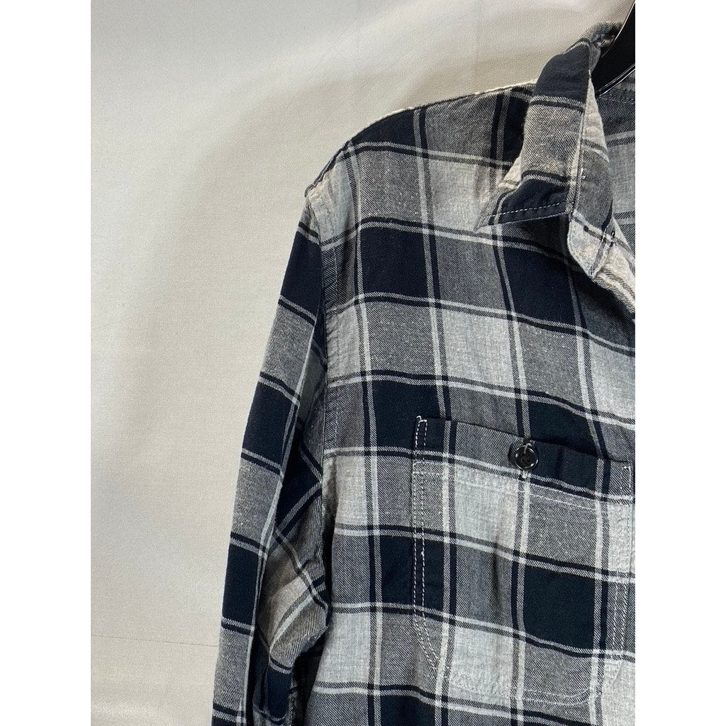 GAP Men's Black/Gray Standard Fit Button-Up Flannel Buffalo Plaid Shirt SZ M