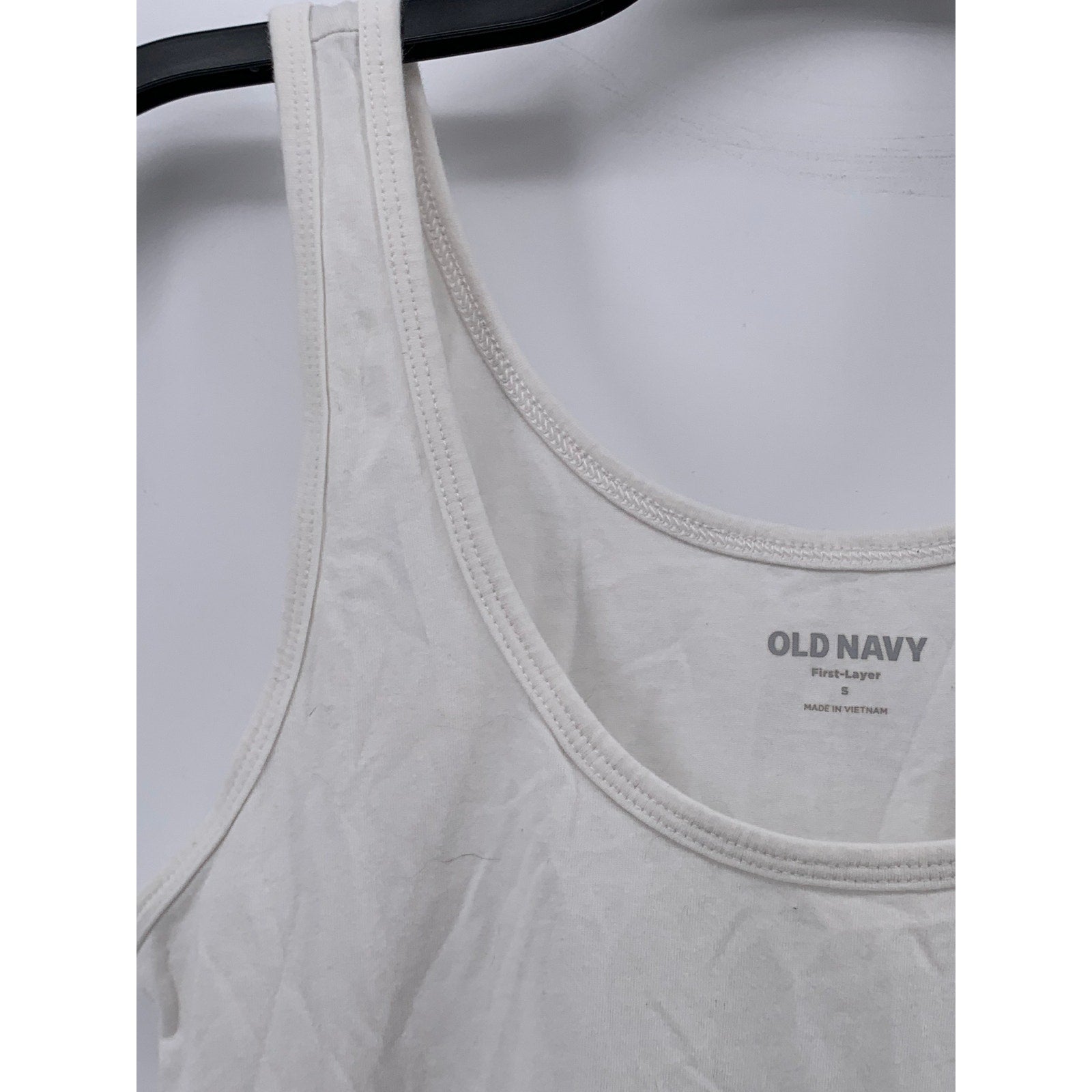 OLD NAVY Women's White Solid Scoop-Neck First Layer Casual Tank Top SZ S