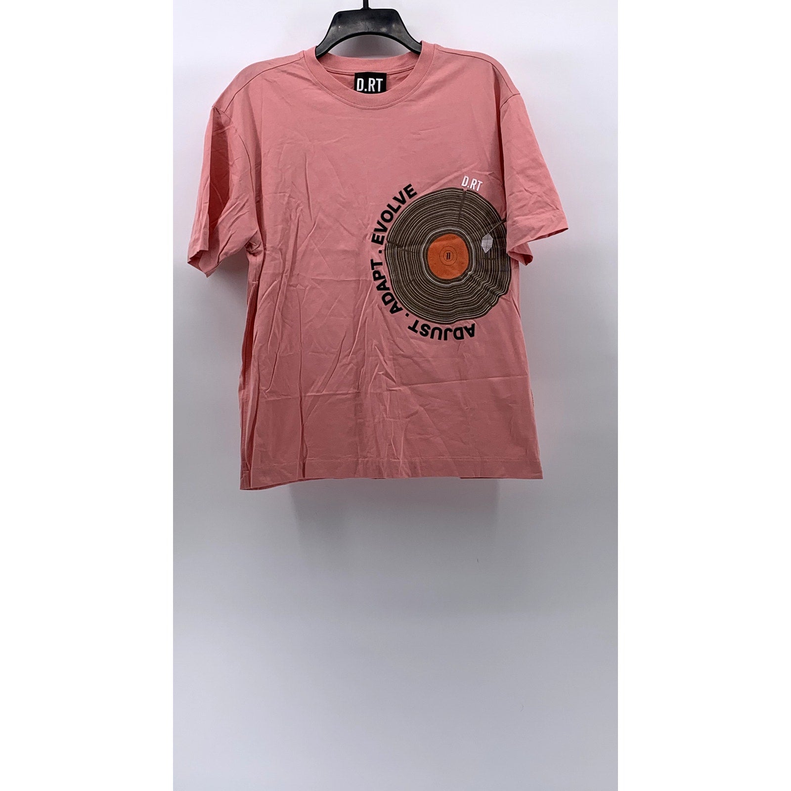 D.RT Men's Pink Vinyl Adjust Adapt Evolve Graphic Short Sleeve T-Shirt SZ L