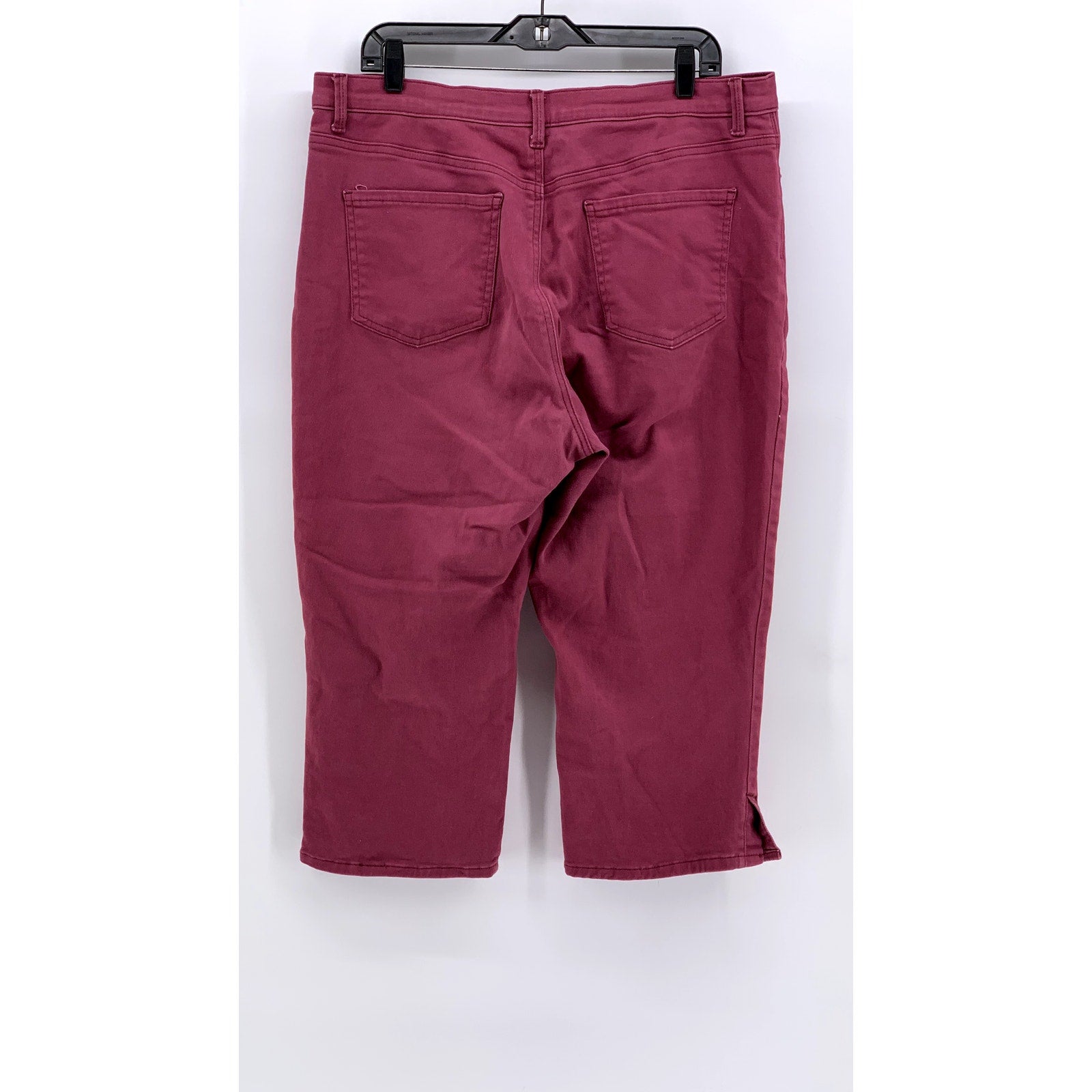GLORIA VANDERBILT Women's Denim All Around Slimming Effect Capri SZ 14