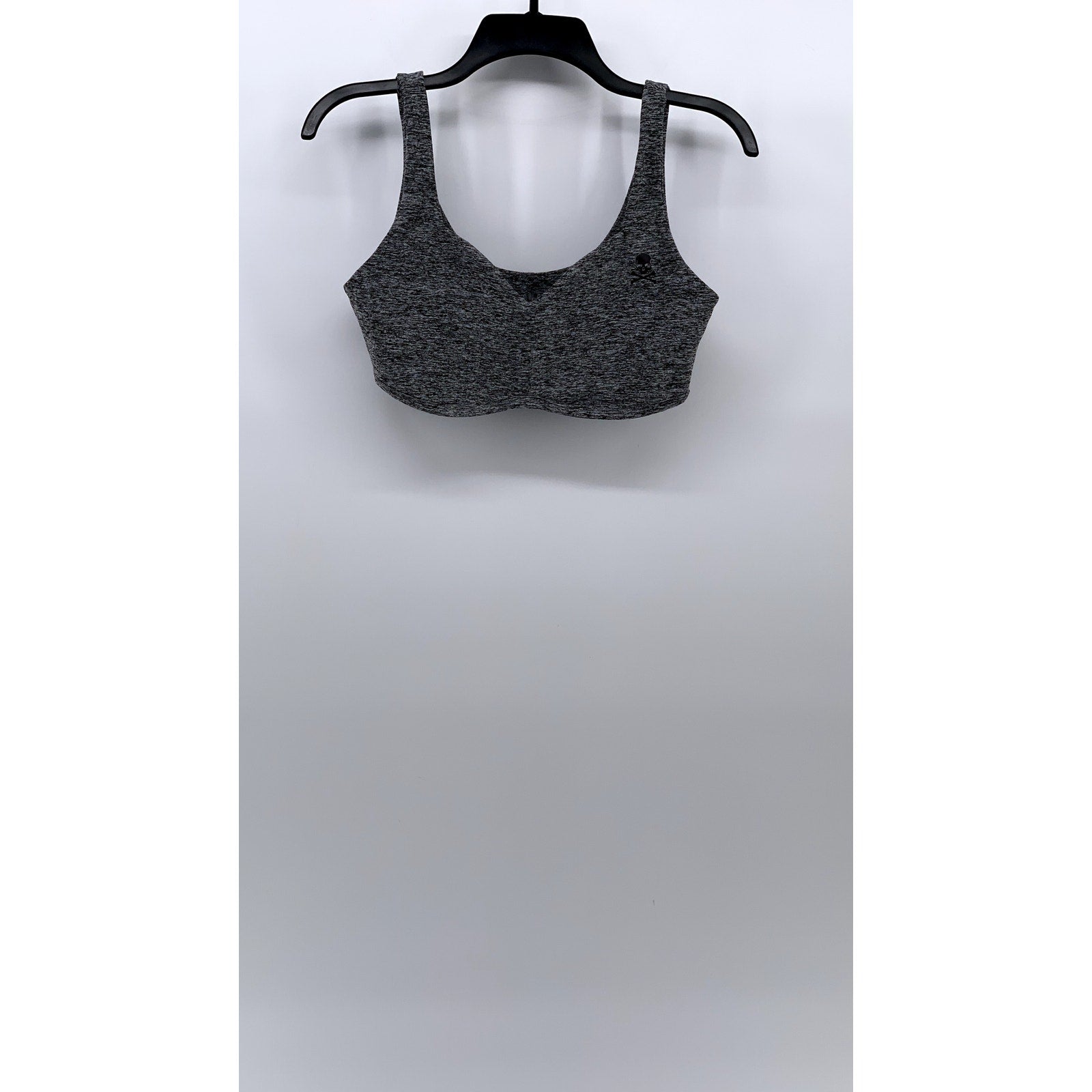 YEARS OF OURS Women's Gray-Black Printed Sweetheart Neck Pullover Sports Bra SZL