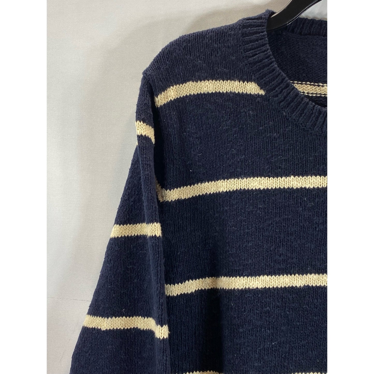 J. CREW Men's Navy/Cream Striped Crewneck Knit Pullover Sweater SZ L