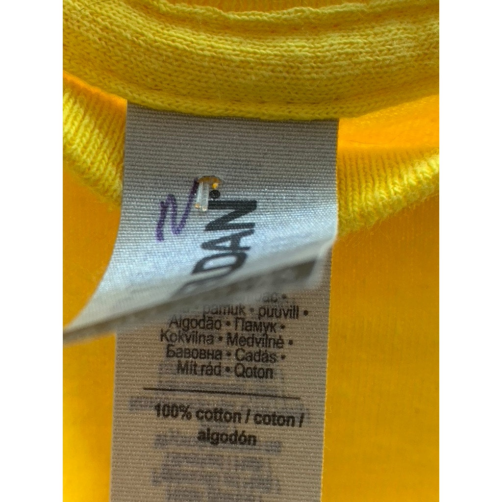 GILDAN Men's Yellow Crewneck Aruba Carnival Celebration Graphic T-Shirt SZ XL