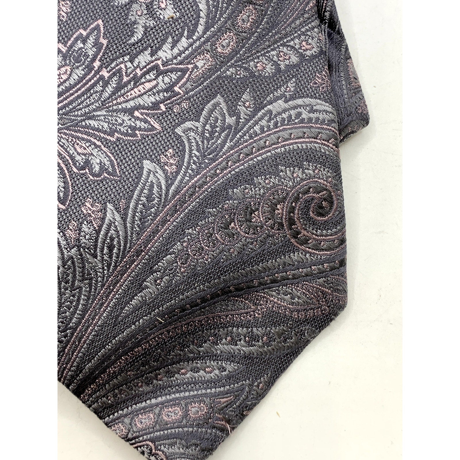 MICHAEL MICHAEL KORS Men's Gray Paisley Print Silk Tie