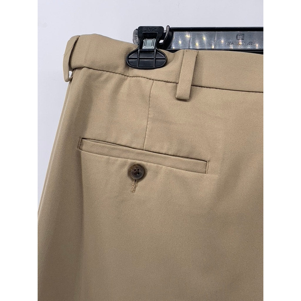 HAGGAR Men's Tan Classic-Fit Straight-Leg Pants SZ 40X32