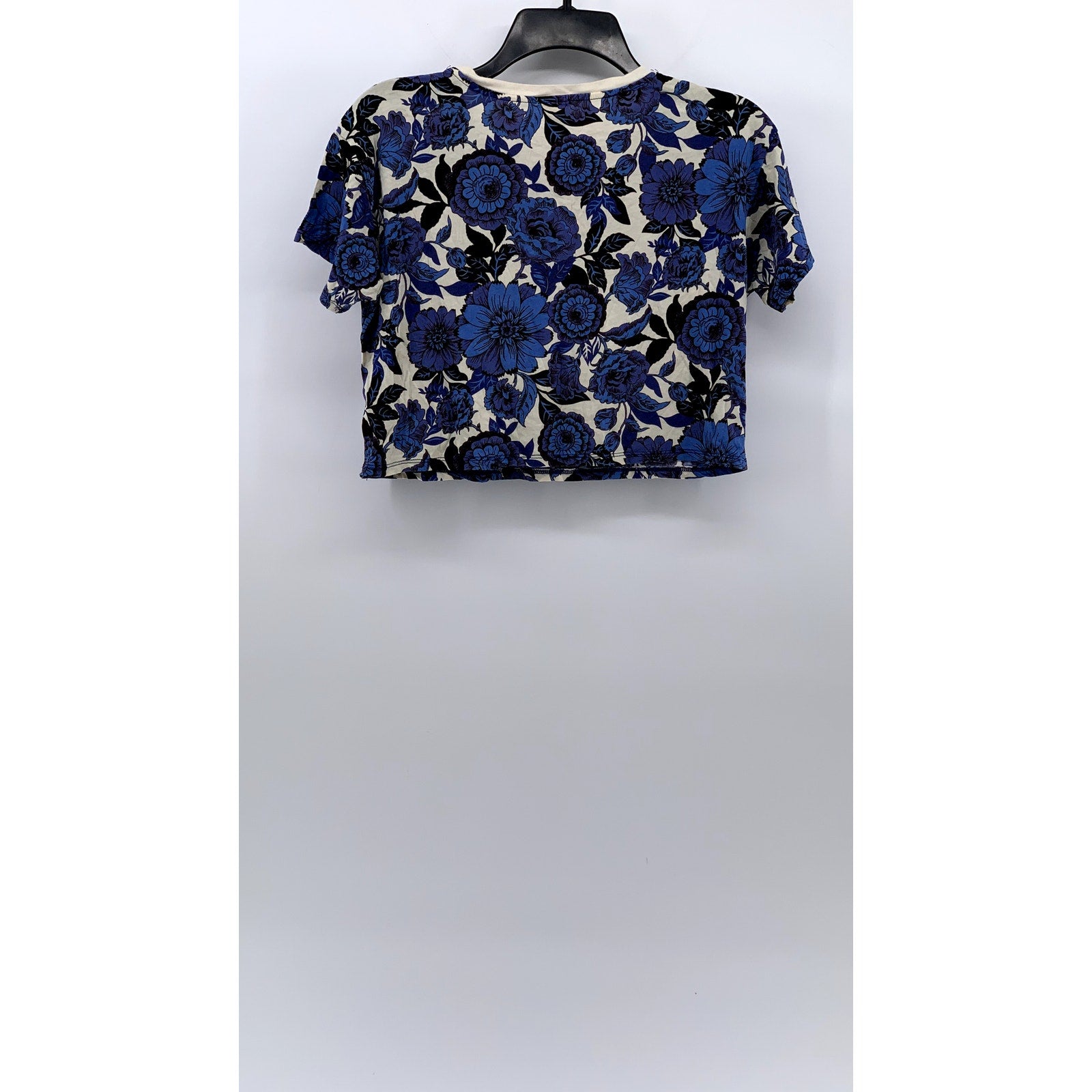 FORVER 21 Women’s Blue-Cream Floral Printed Crewneck Short Sleeve Crop Top SZ S